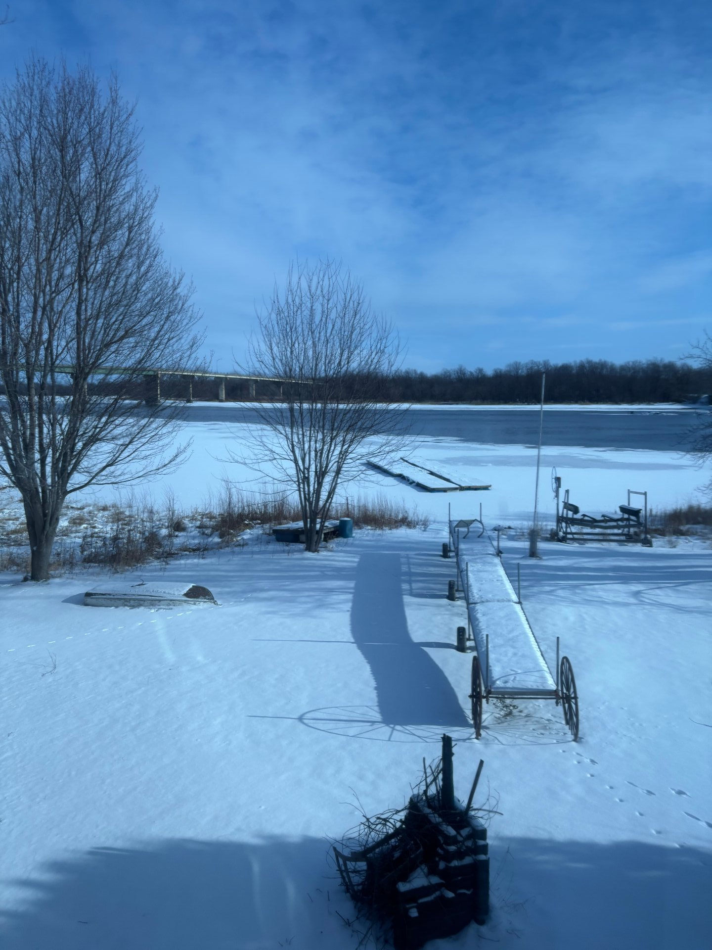 Photo - Access to a body of water