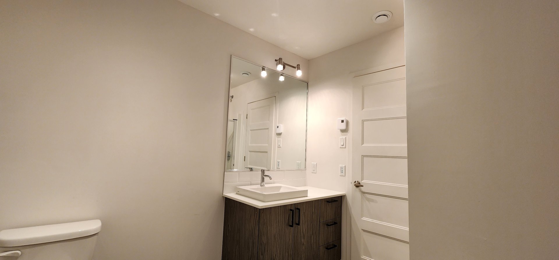Photo - Bathroom