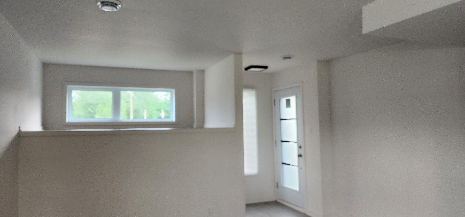 Photo - Hallway