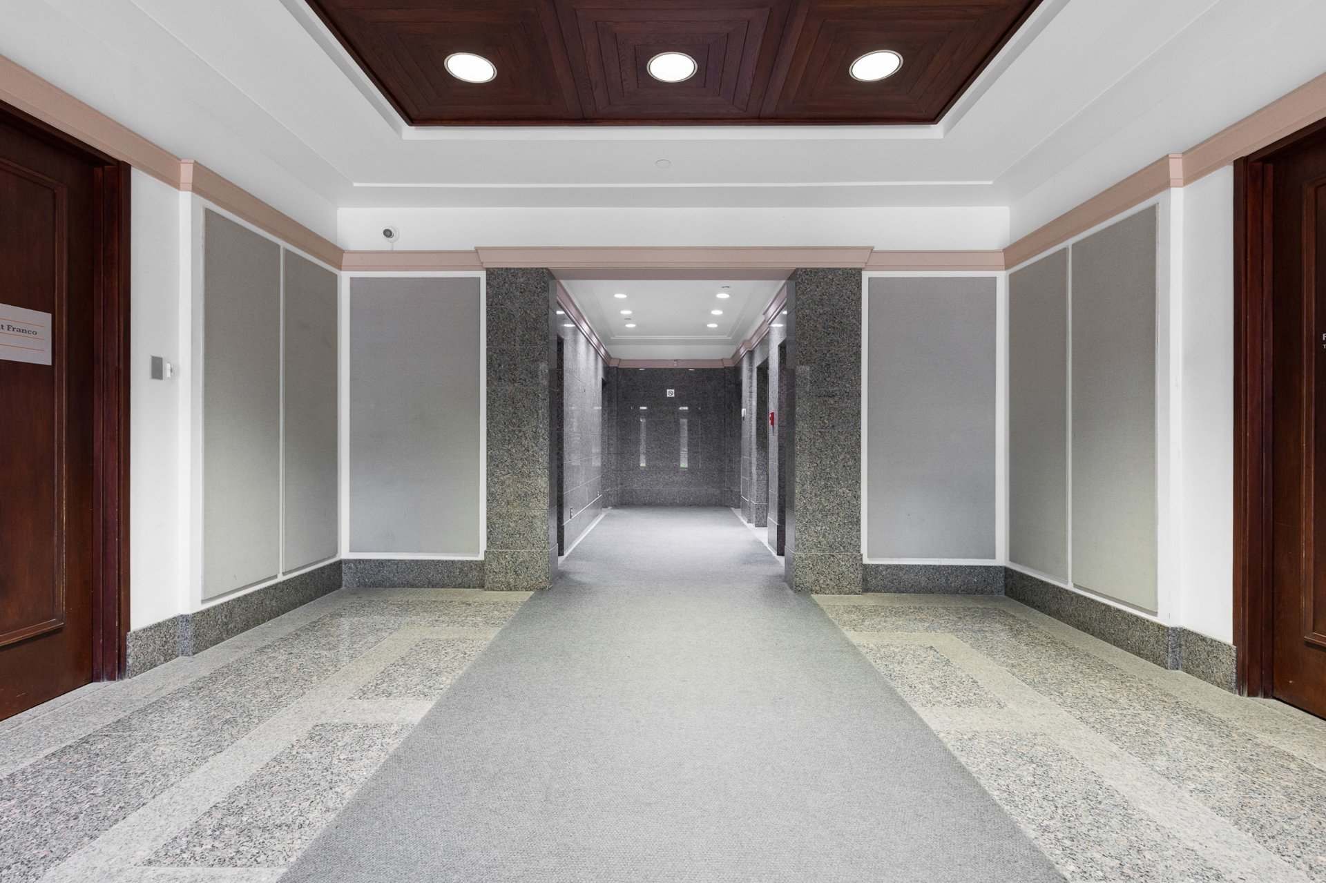 Photo - Reception Area