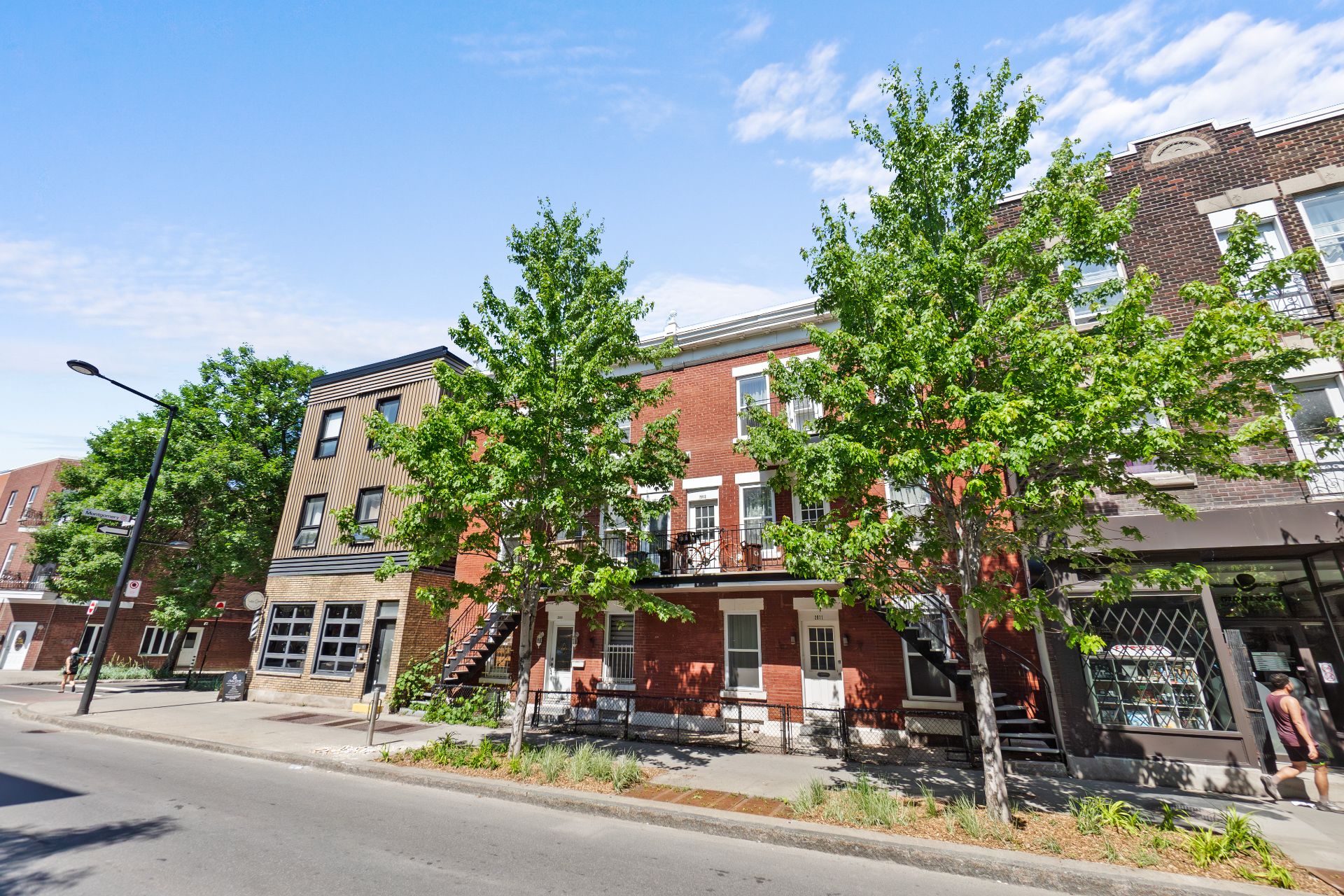 Photo - Frontage