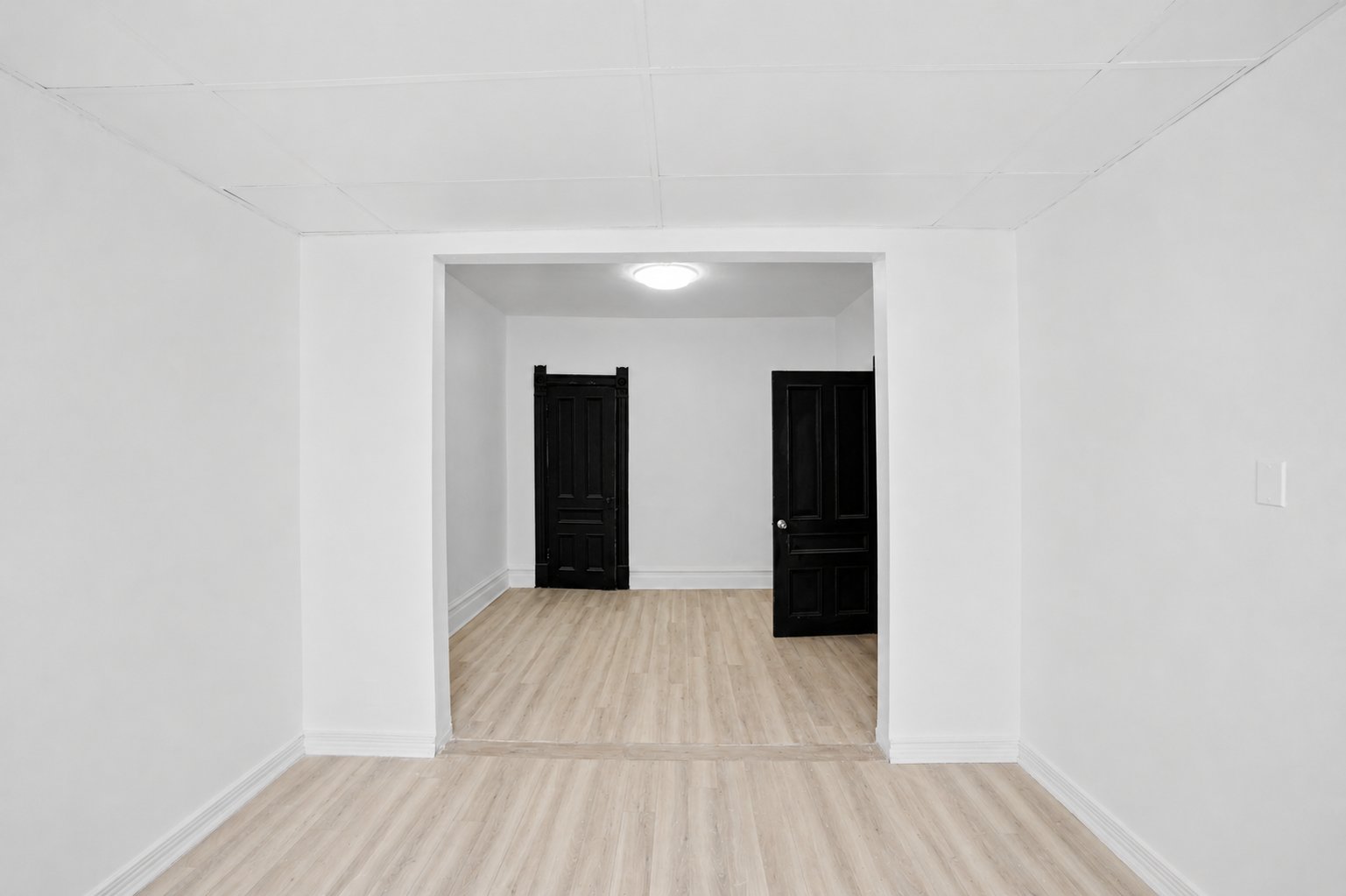 Photo - Interior