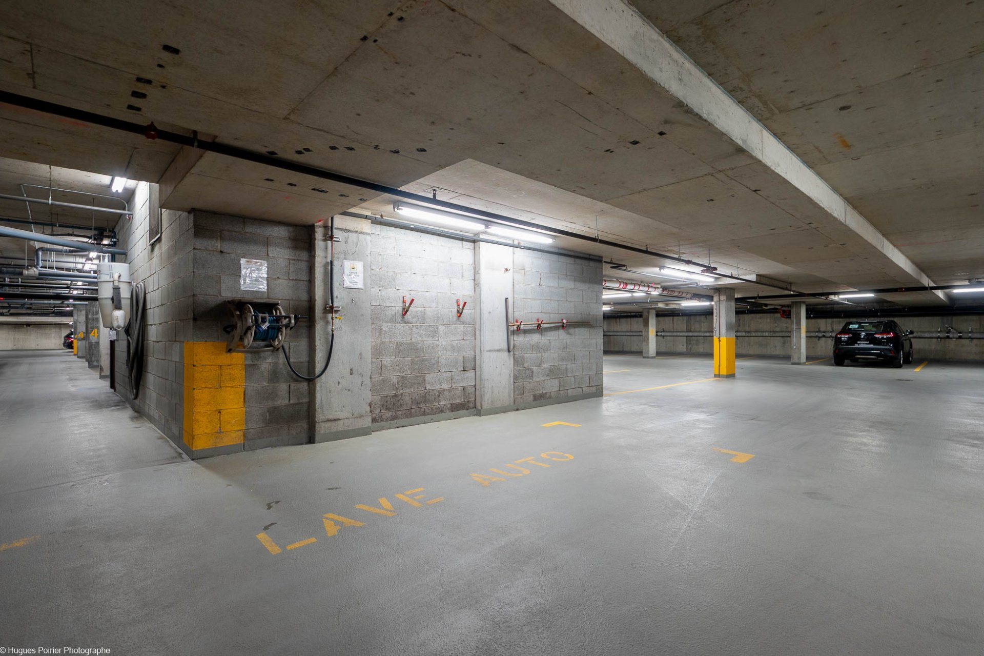 Photo - Stationnement