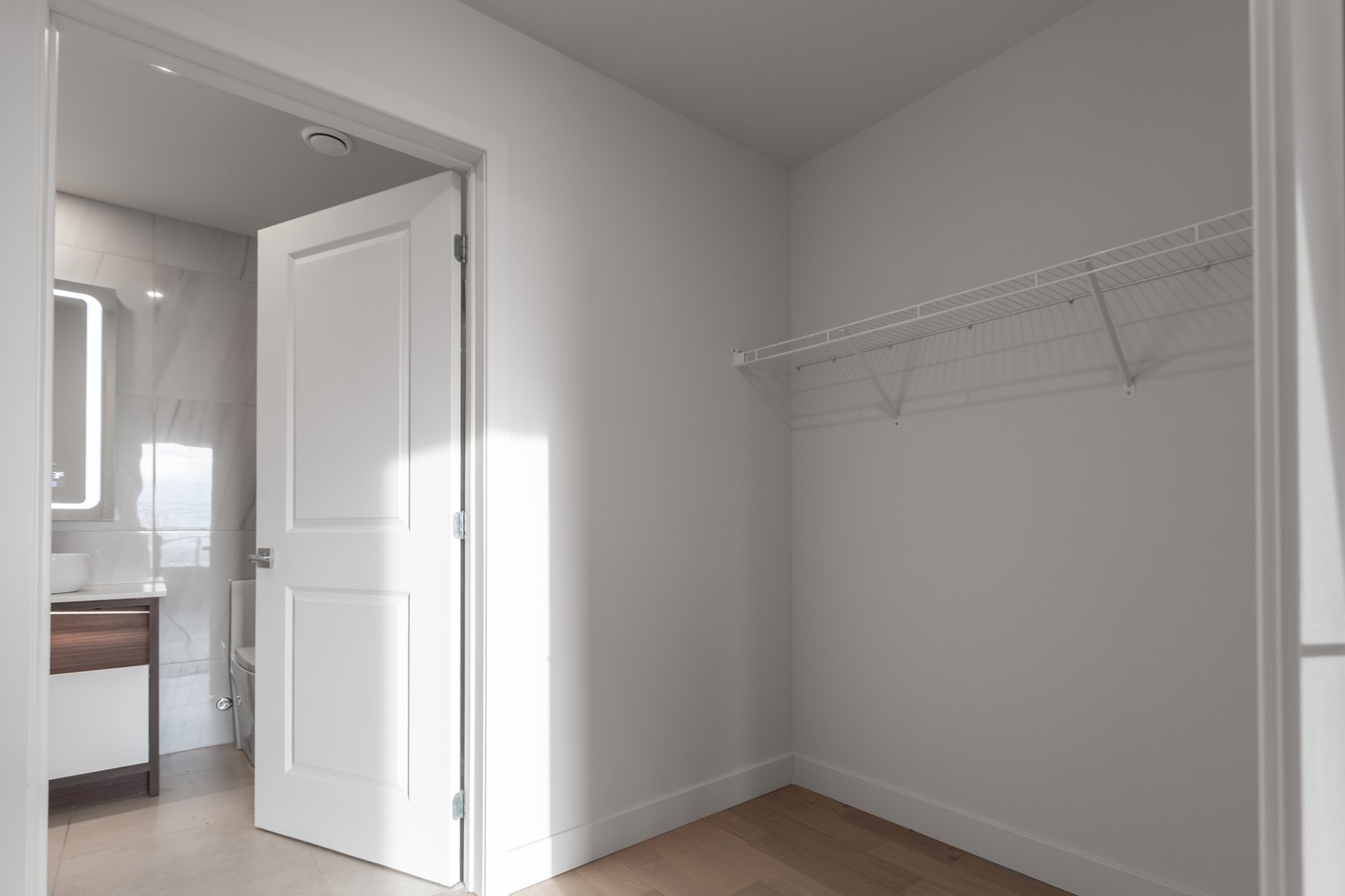 Photo - Penderie (Walk-in)