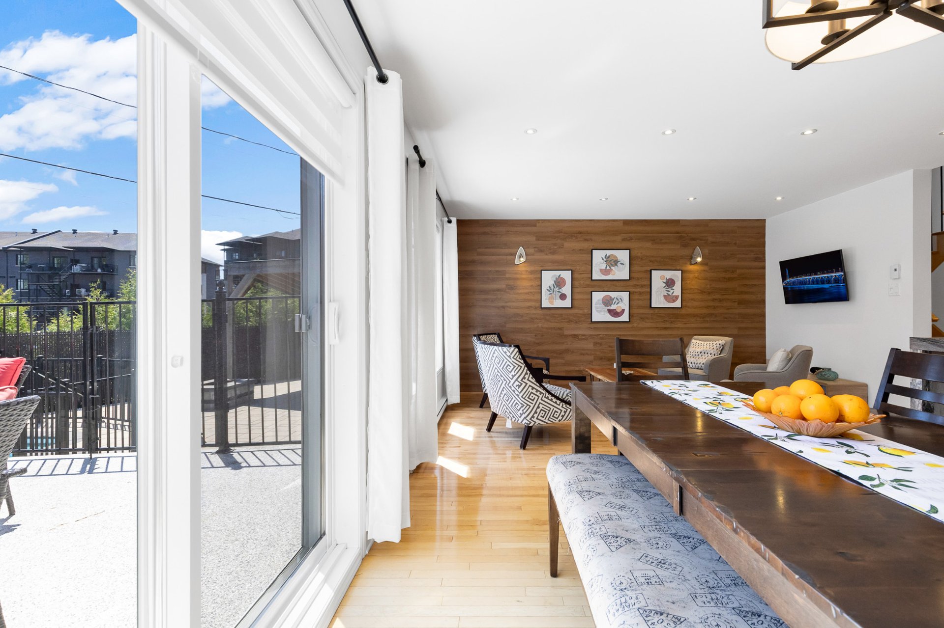 Photo - Dining room