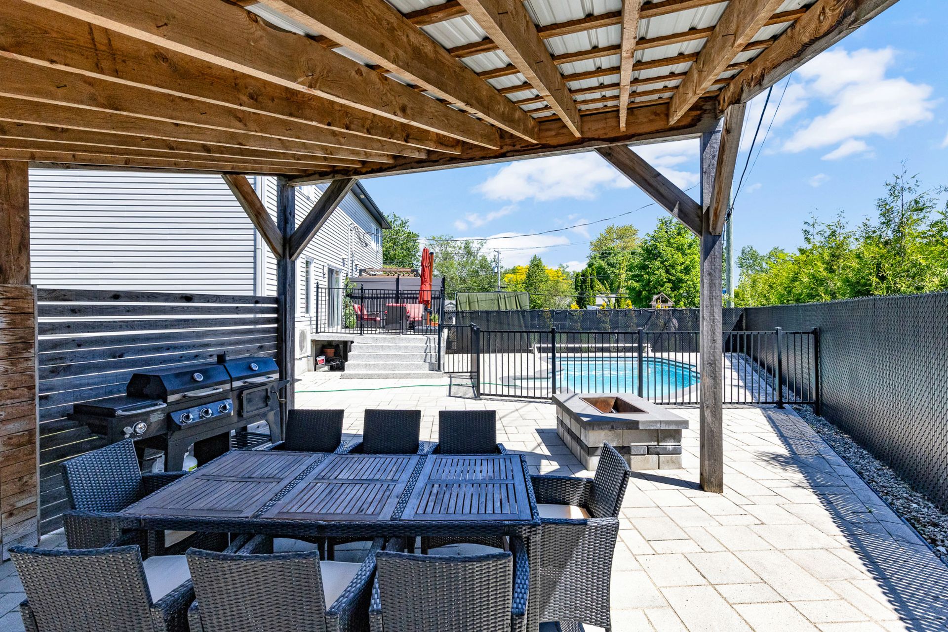 Photo - Backyard
