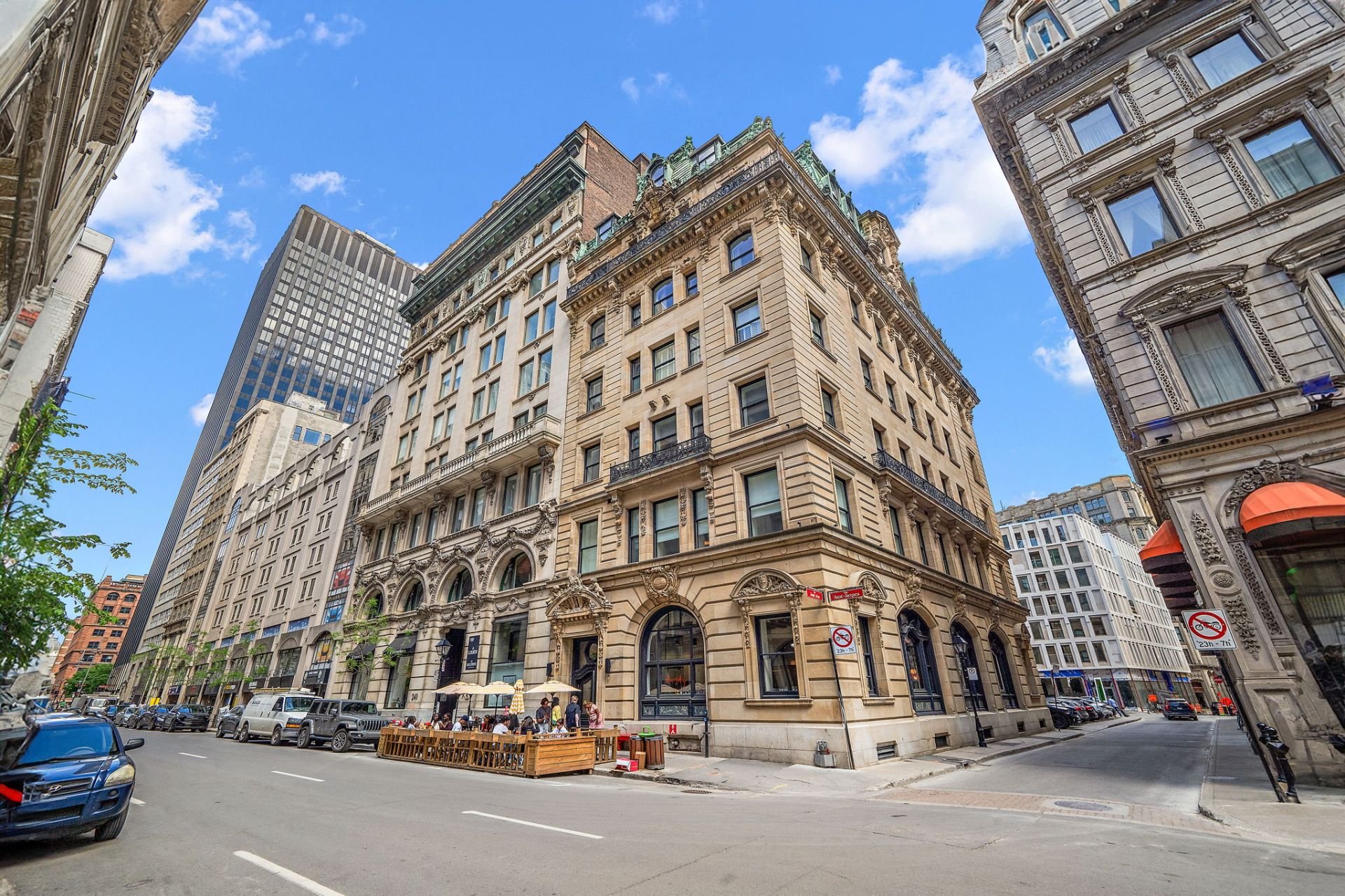 Photo - Frontage