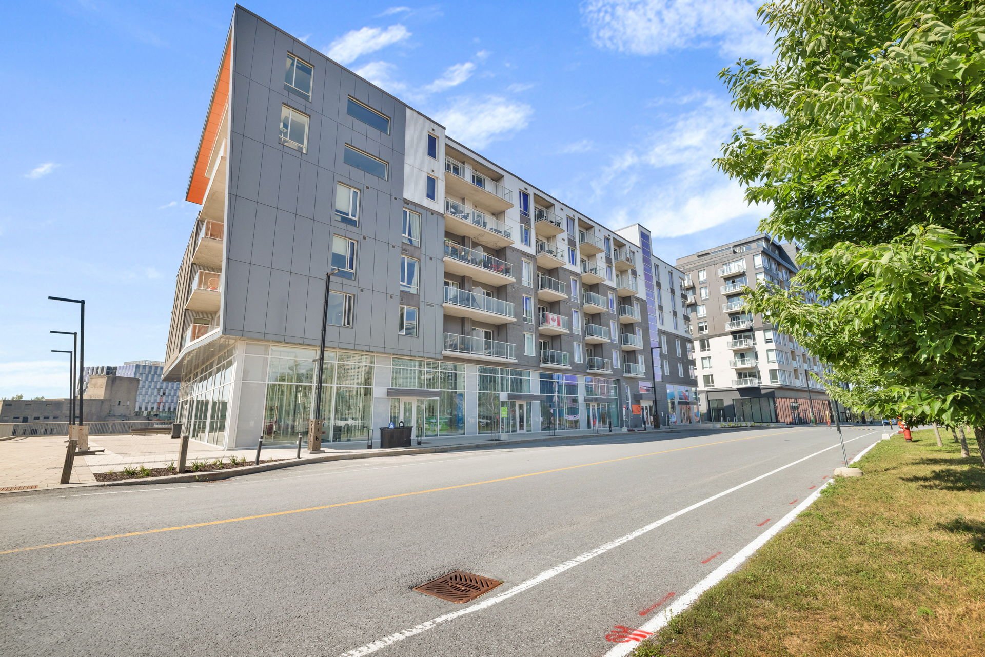 Photo - Frontage