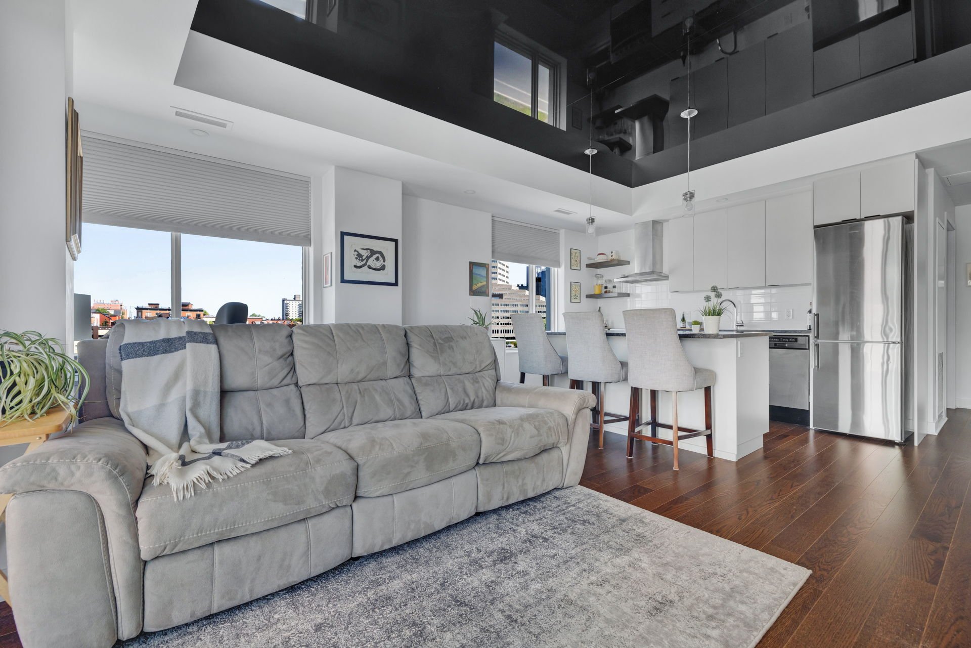 Photo - Living room