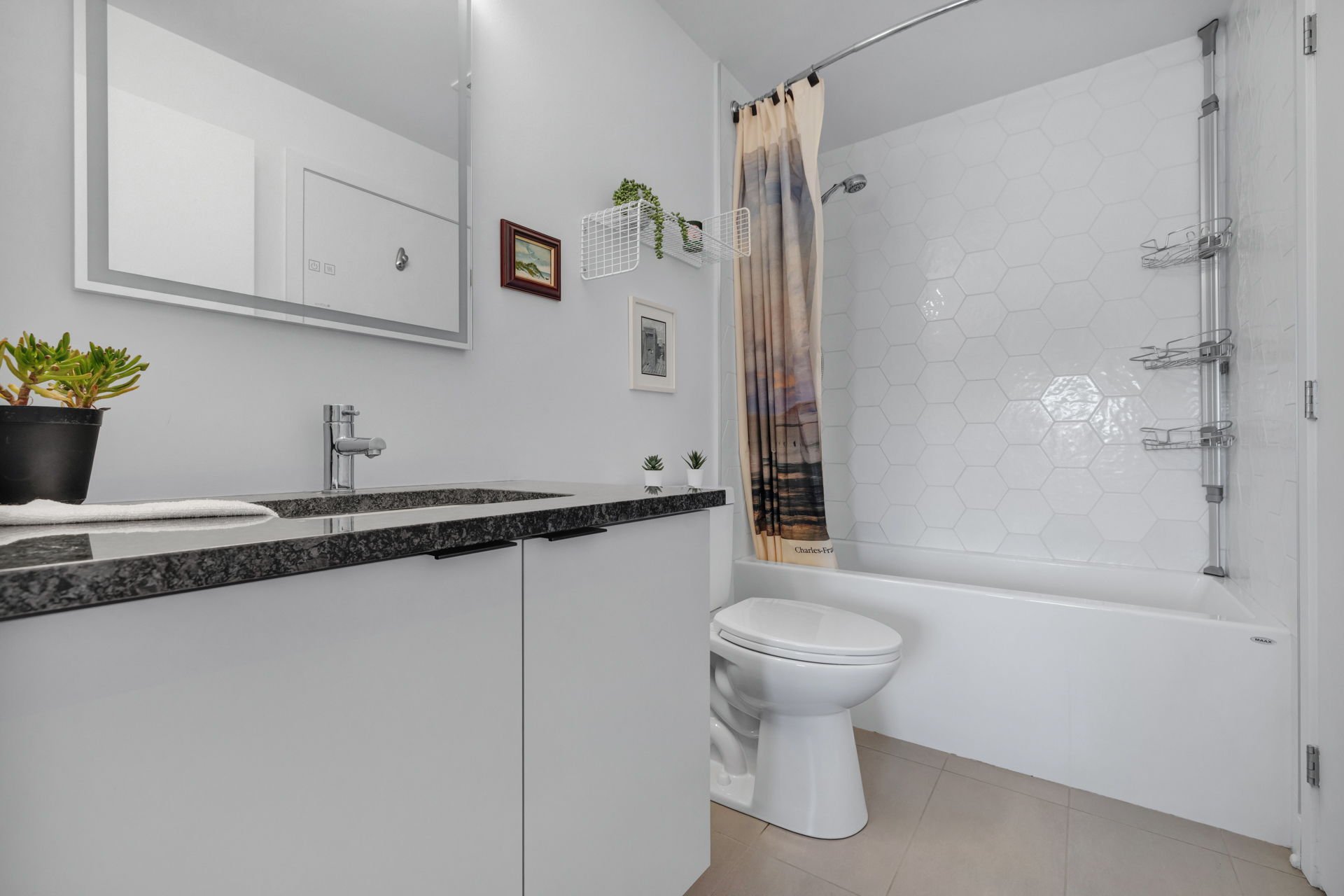Photo - Bathroom