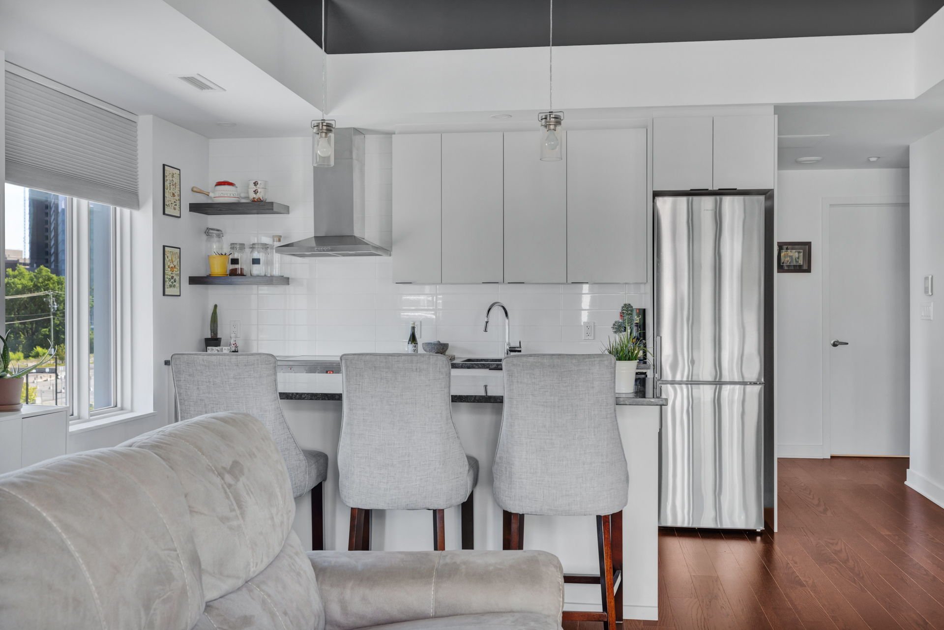 Photo - Kitchen