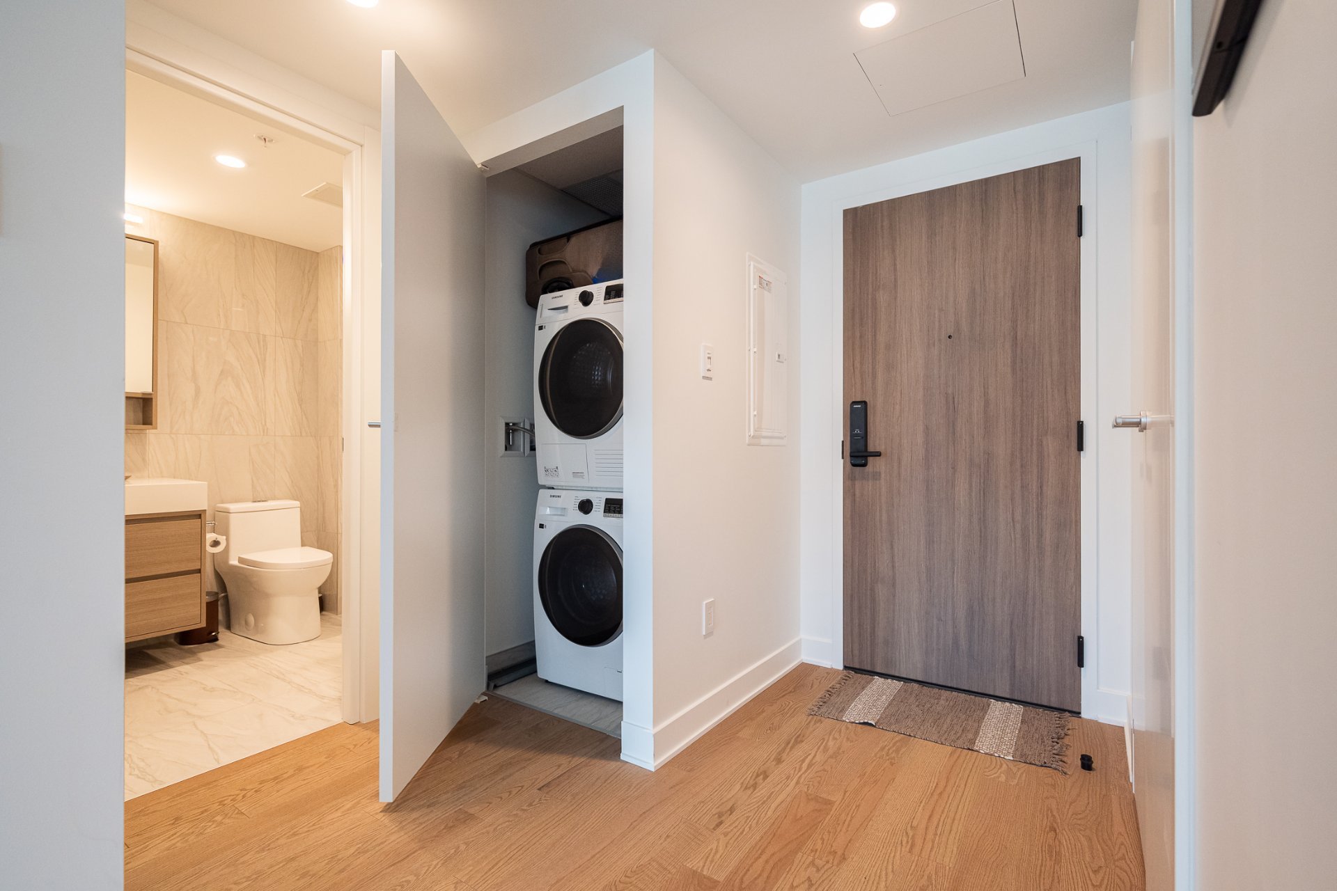 Photo - Laundry room