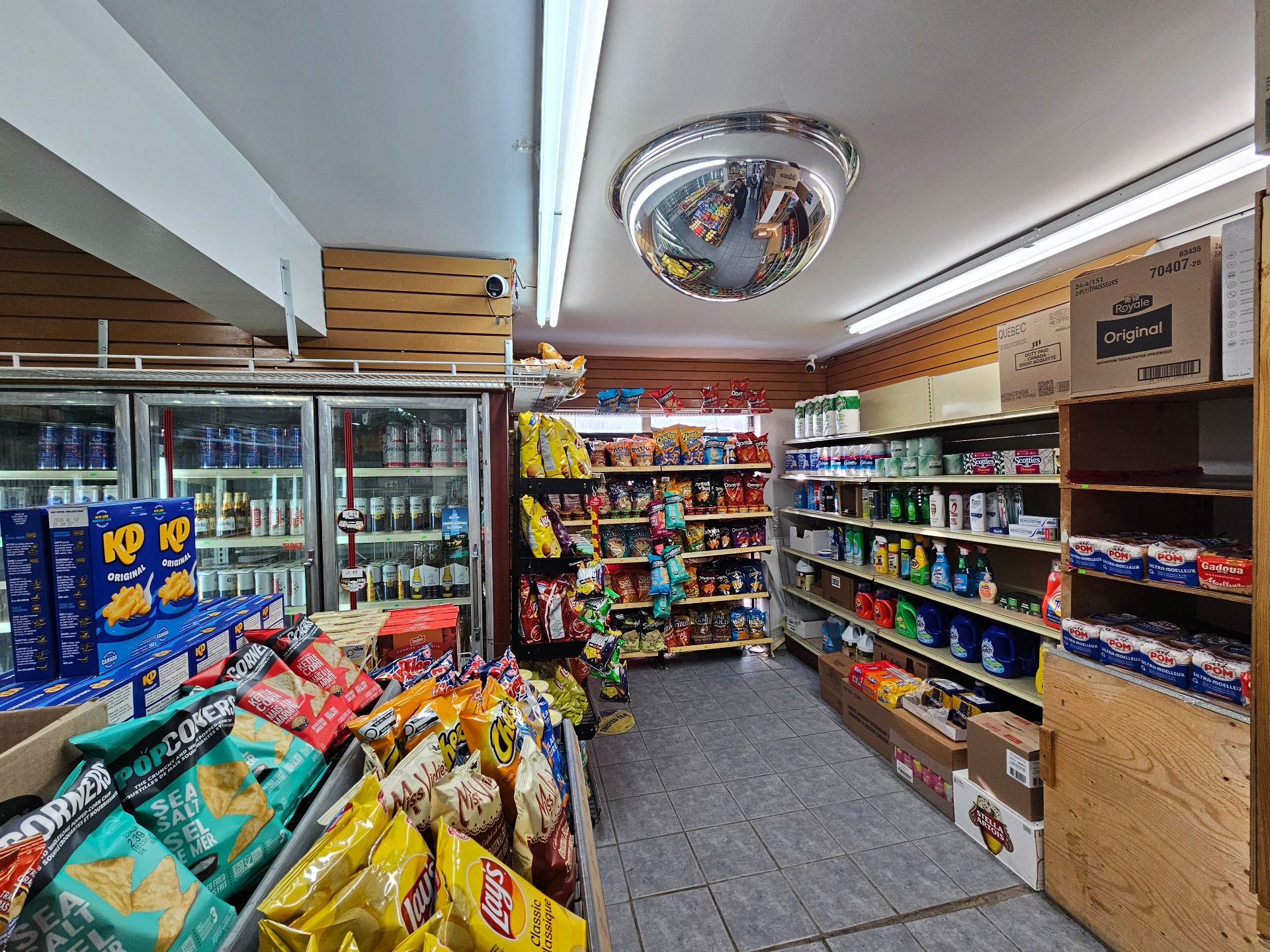 Photo - Interior