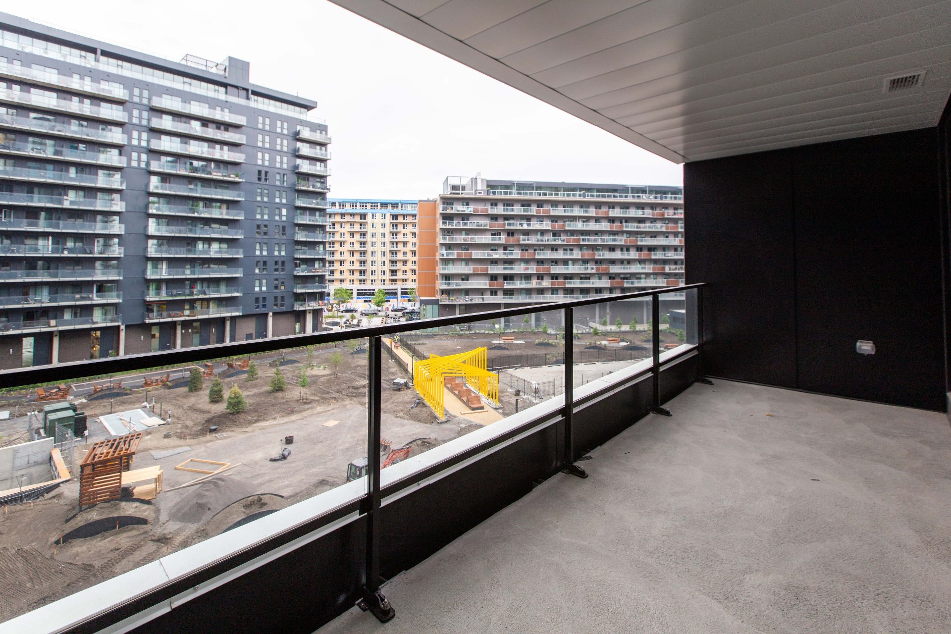Photo - Balcony
