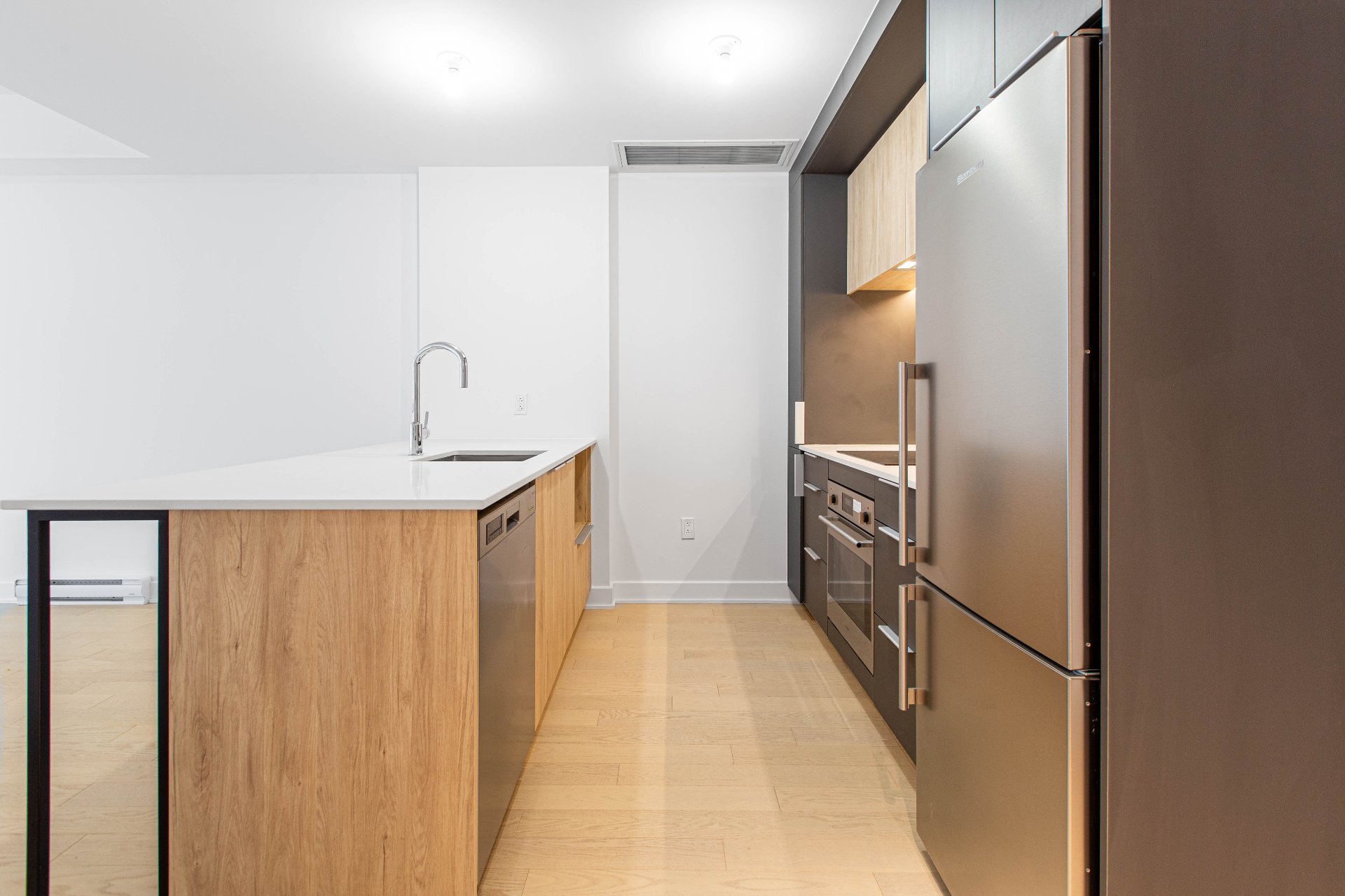 Photo - Kitchen