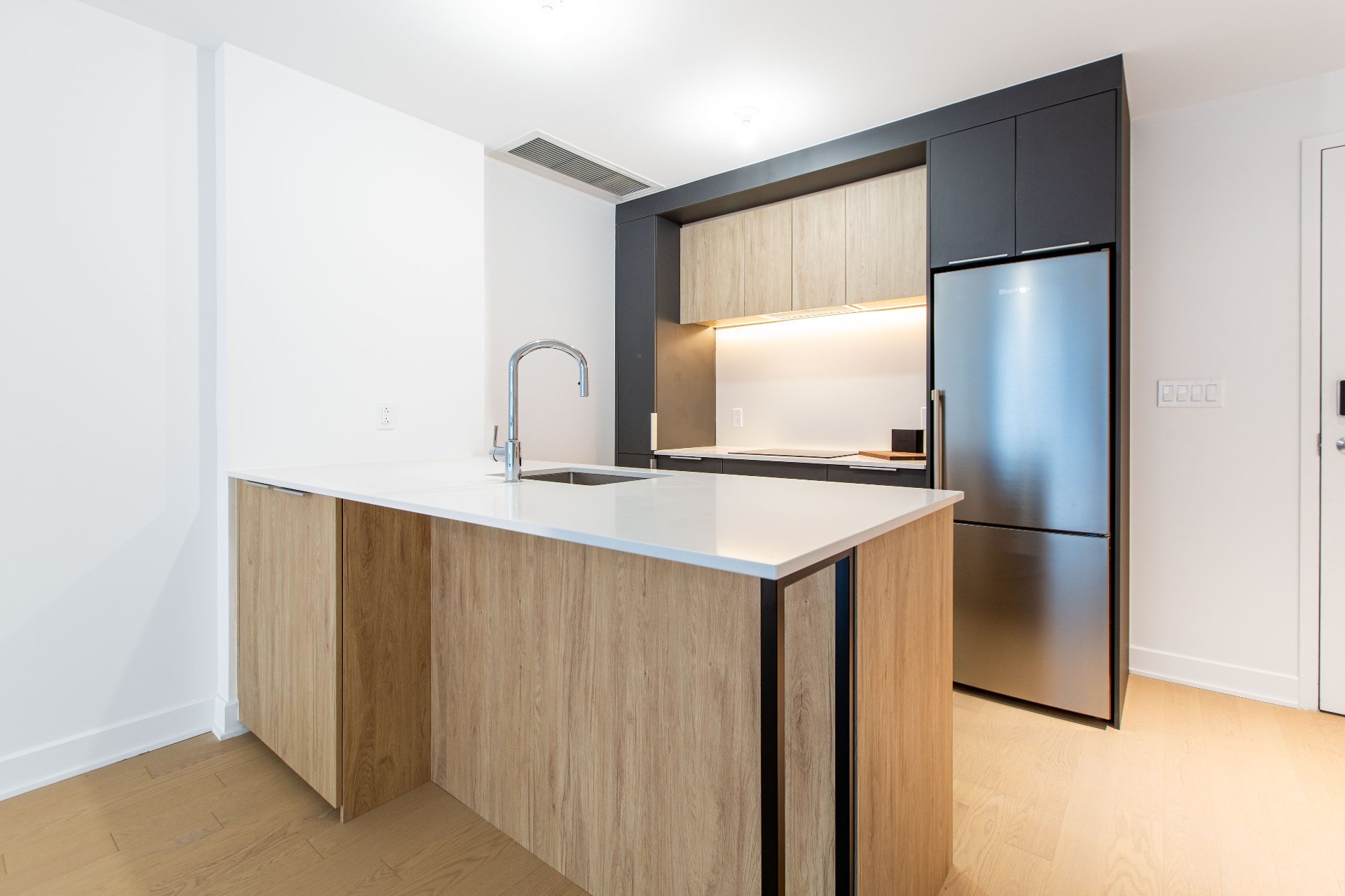 Photo - Kitchen
