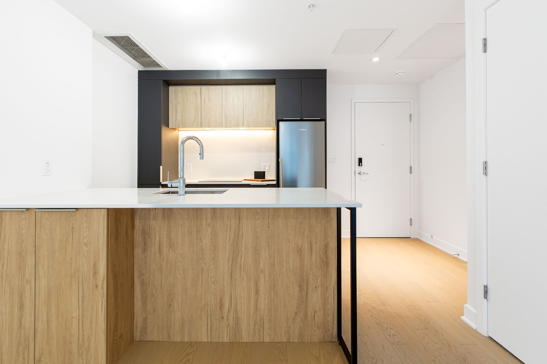 Photo - Kitchen