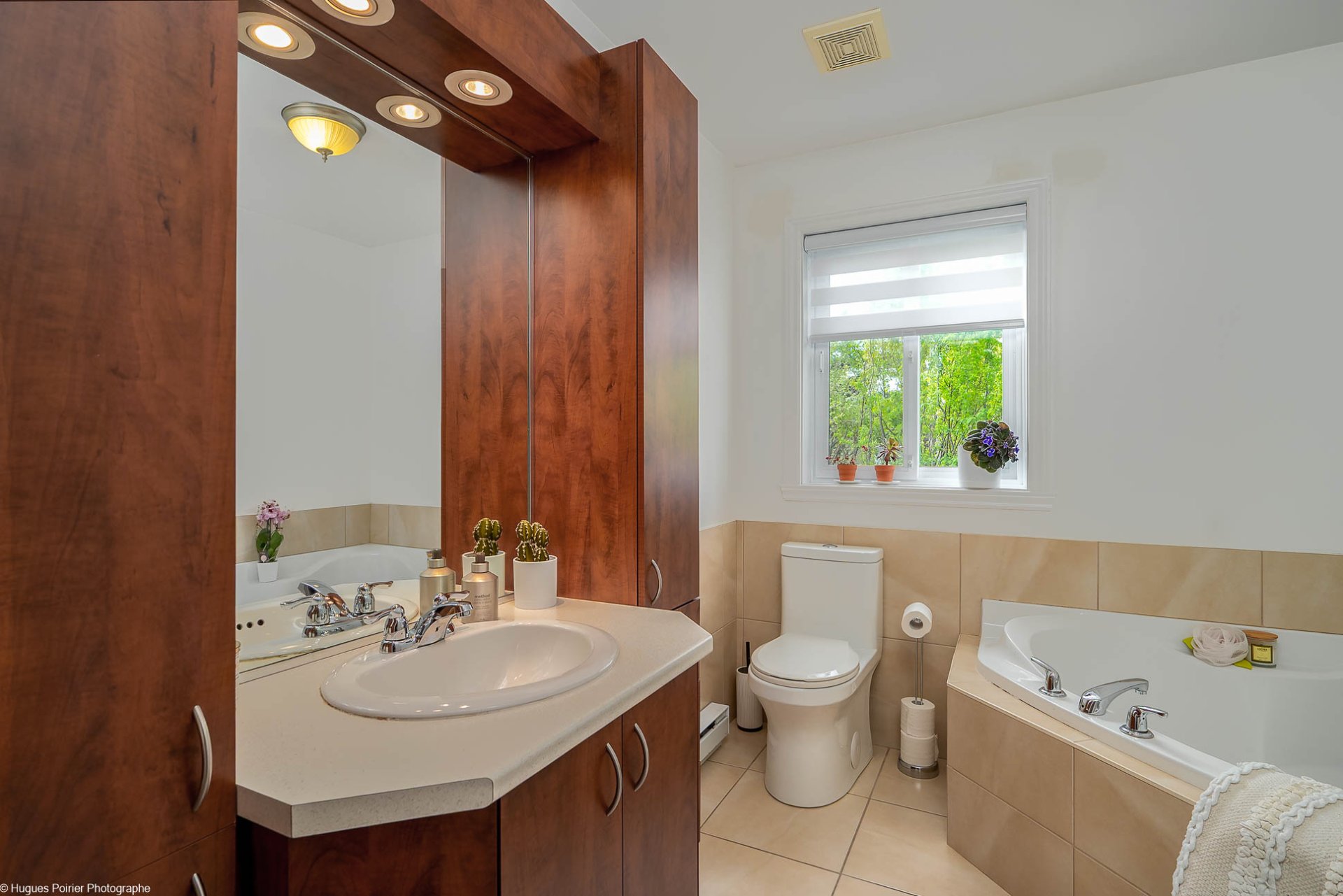 Photo - Bathroom