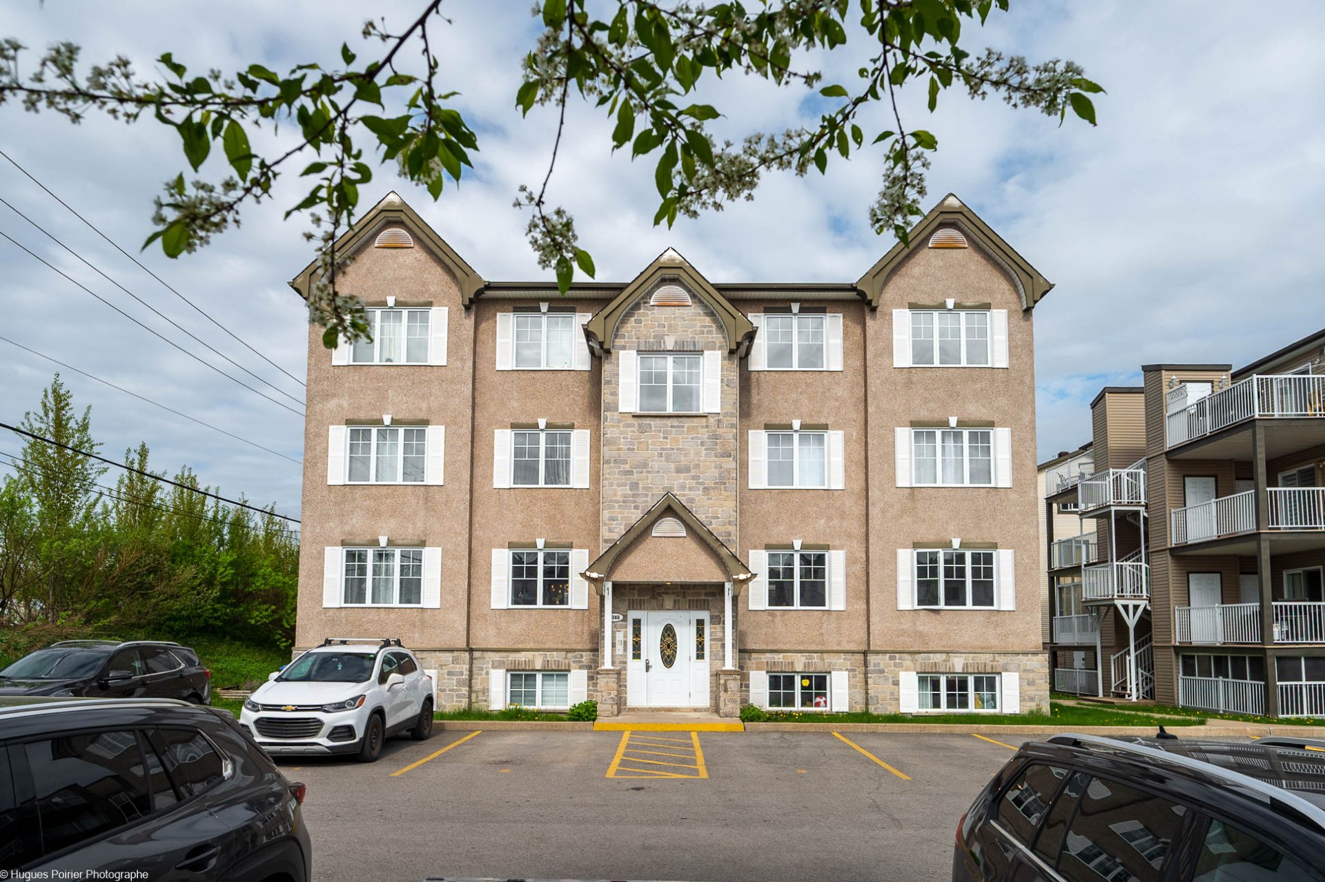 Photo - Frontage
