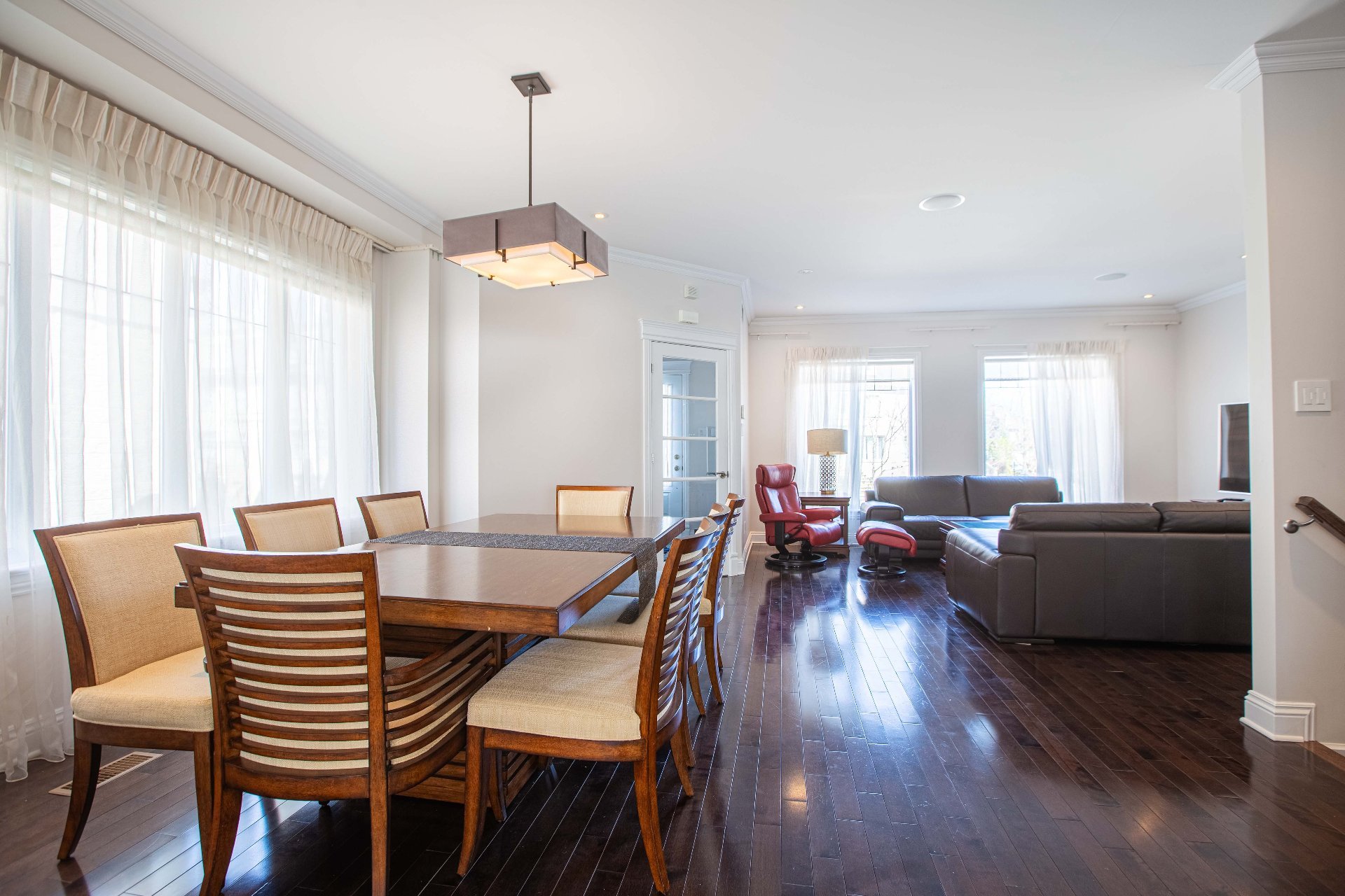 Photo - Dining room