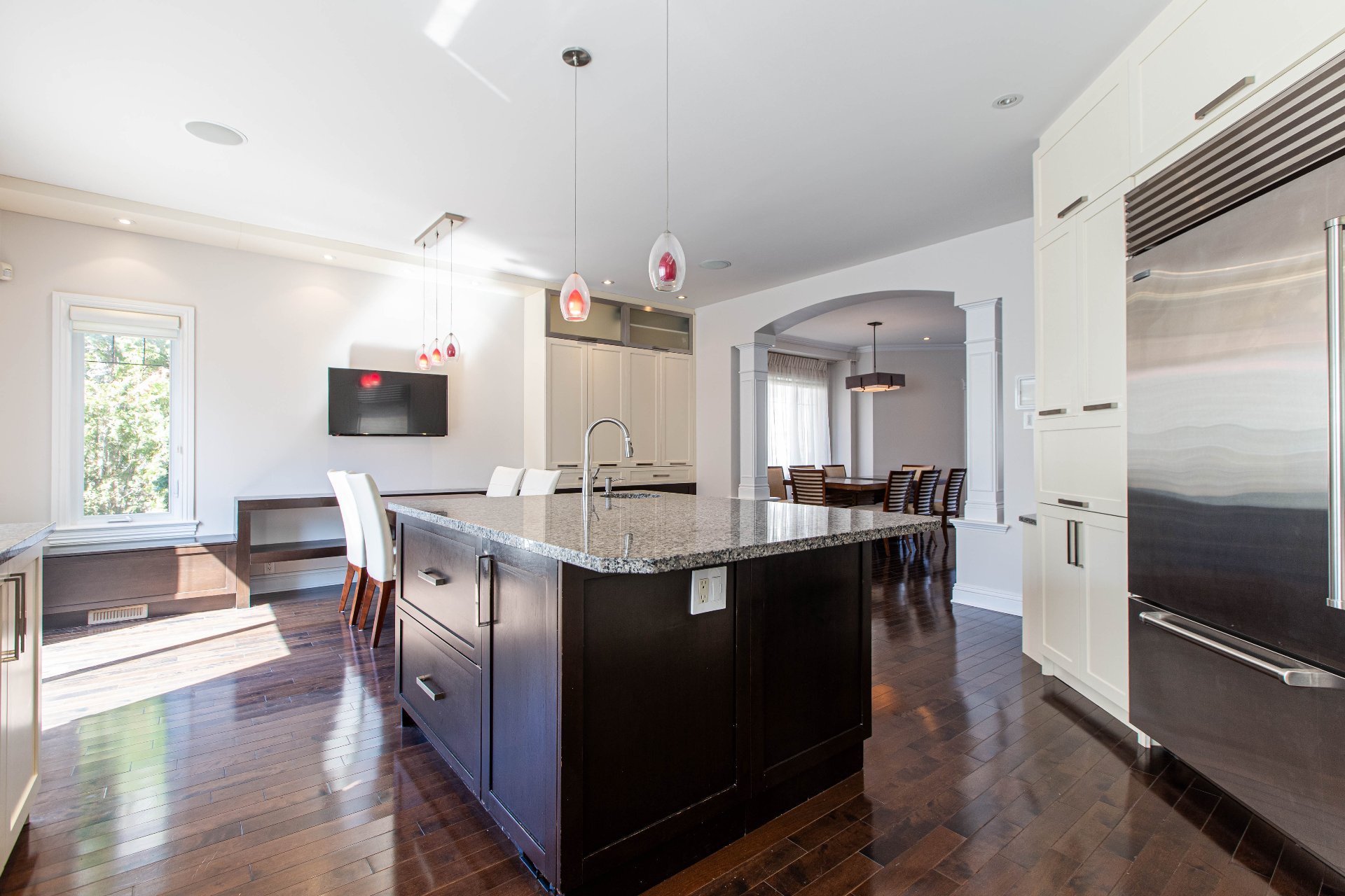 Photo - Kitchen