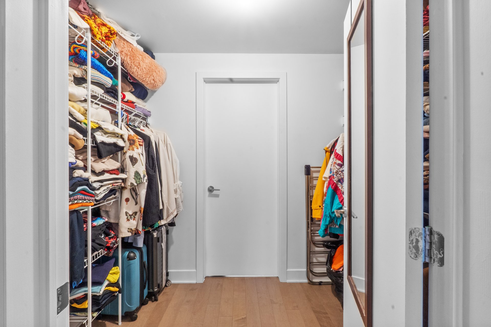 Photo - Penderie (Walk-in)