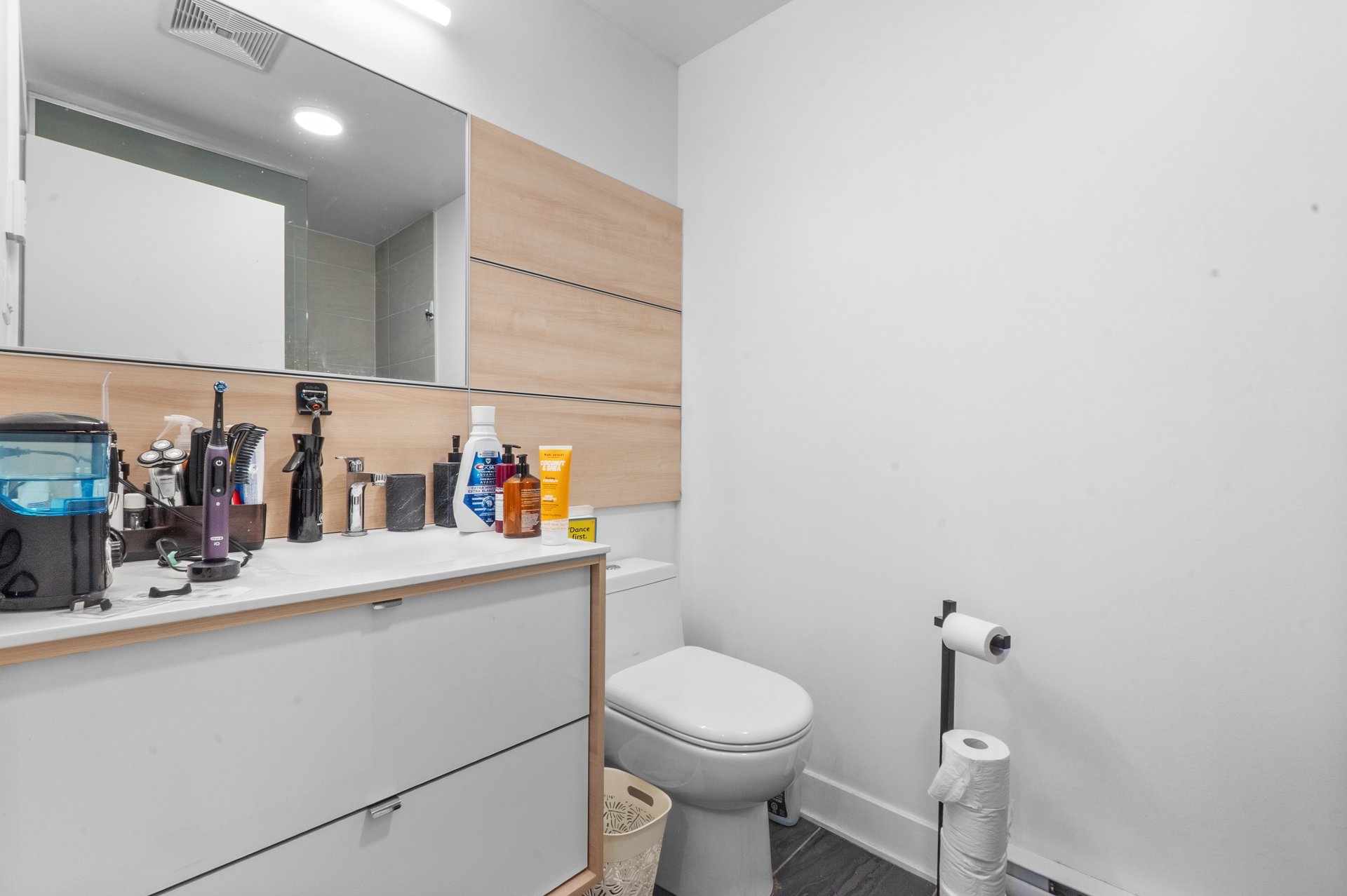 Photo - Salle de bains attenante à la CCP