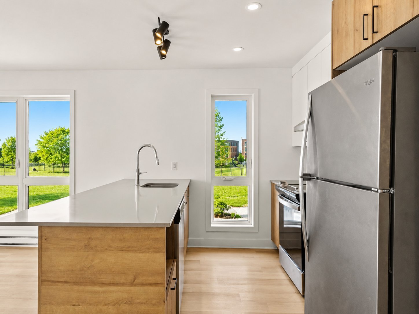 Photo - Kitchen