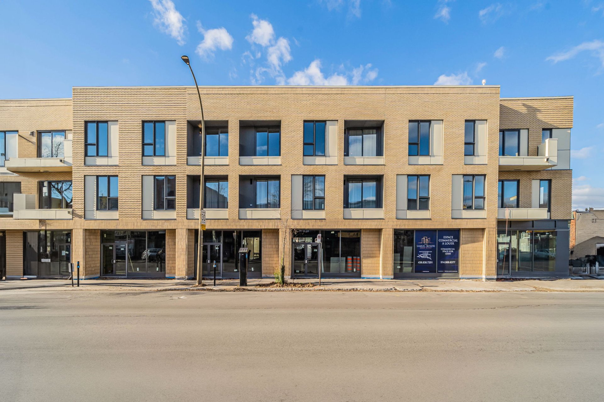 Photo - Exterior