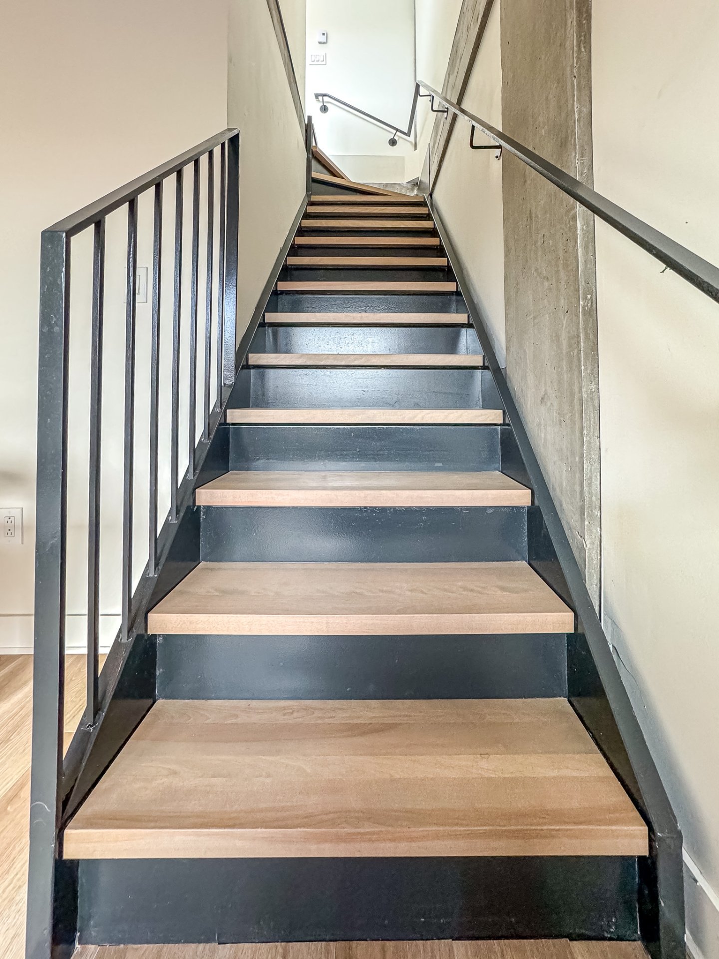 Photo - Escalier