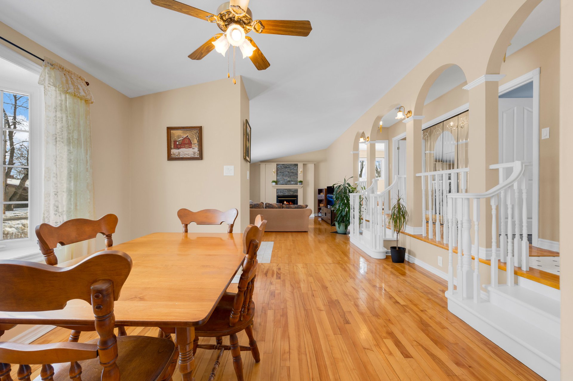 Photo - Salle à manger