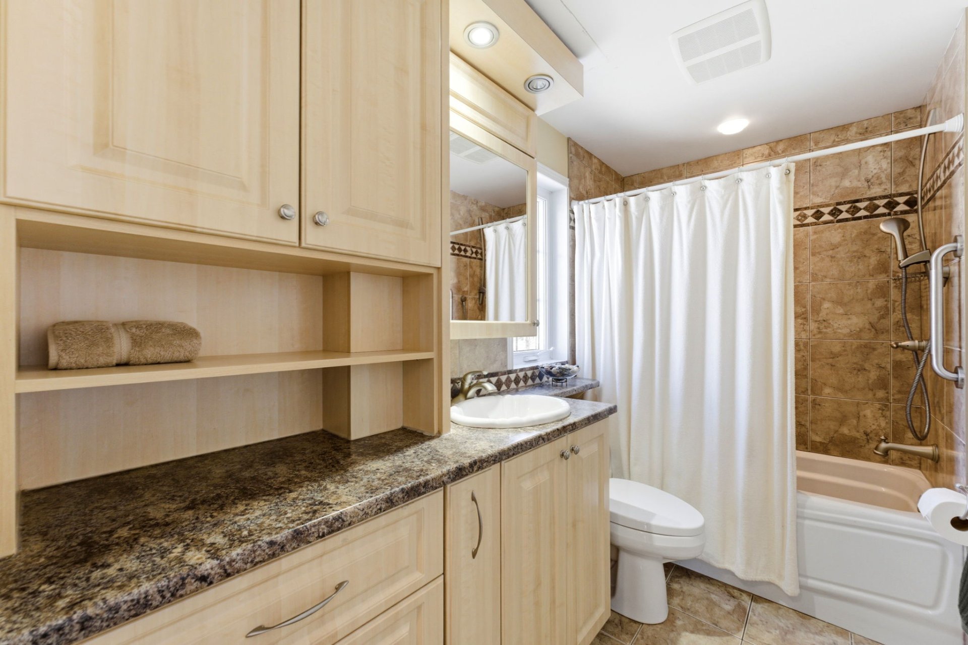 Photo - Bathroom