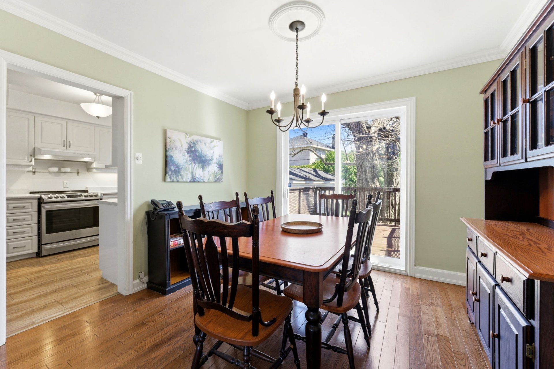 Photo - Dining room