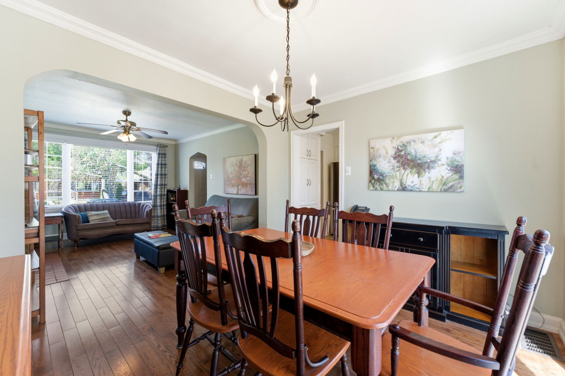 Photo - Dining room