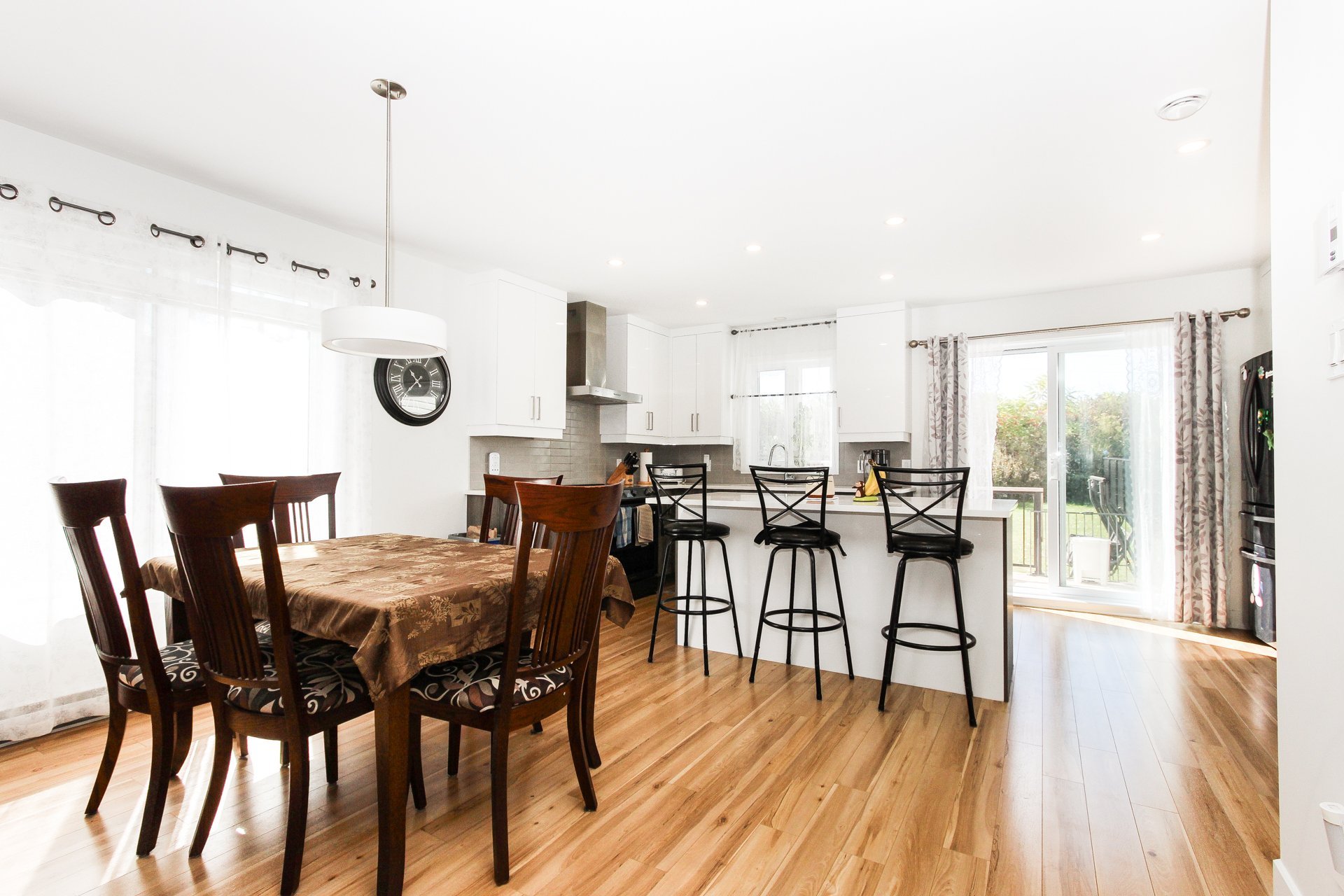 Photo - Salle à manger