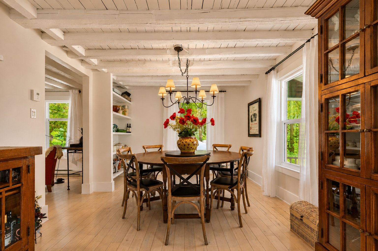 Photo - Dining room