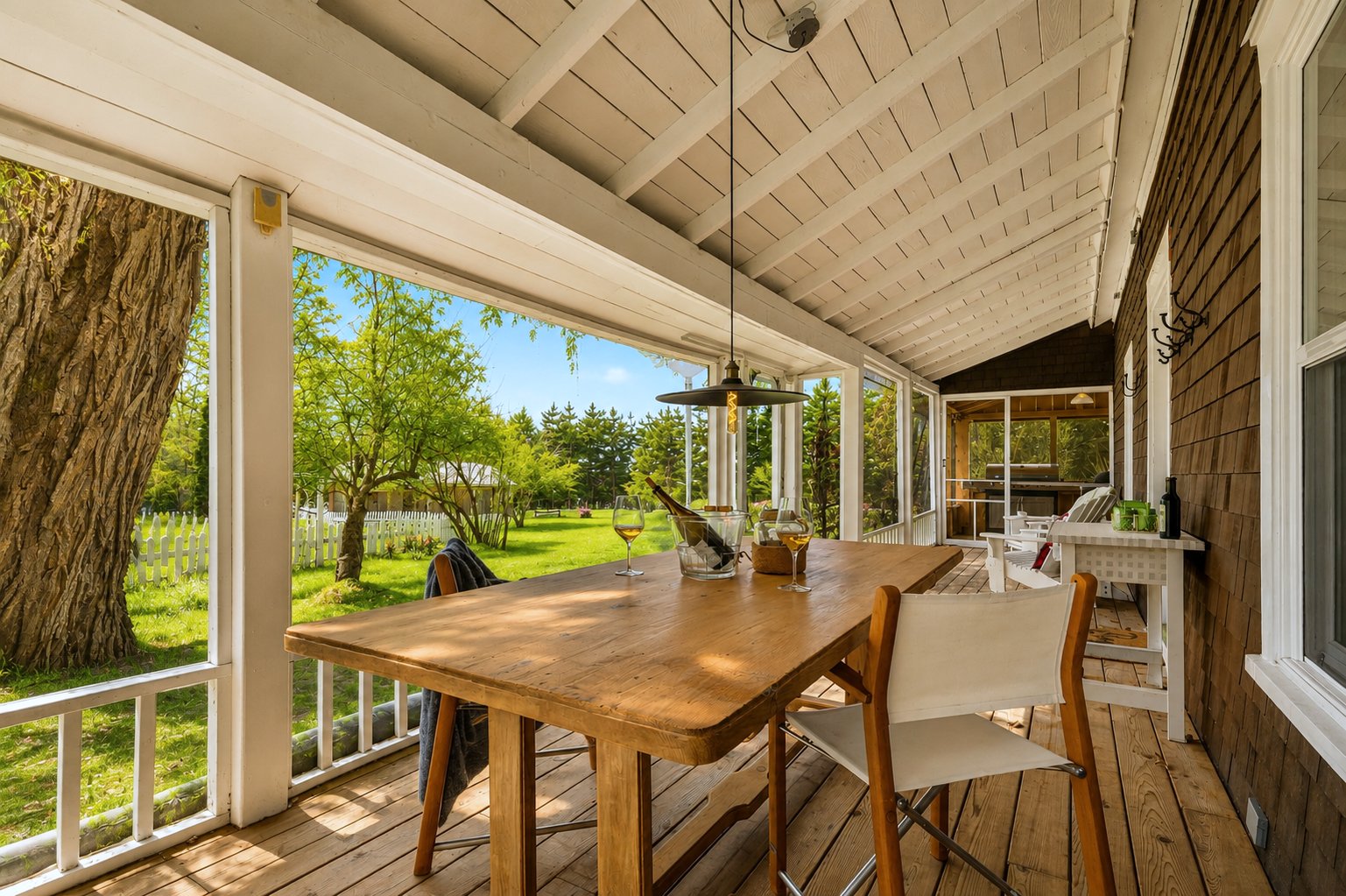 Photo - Veranda
