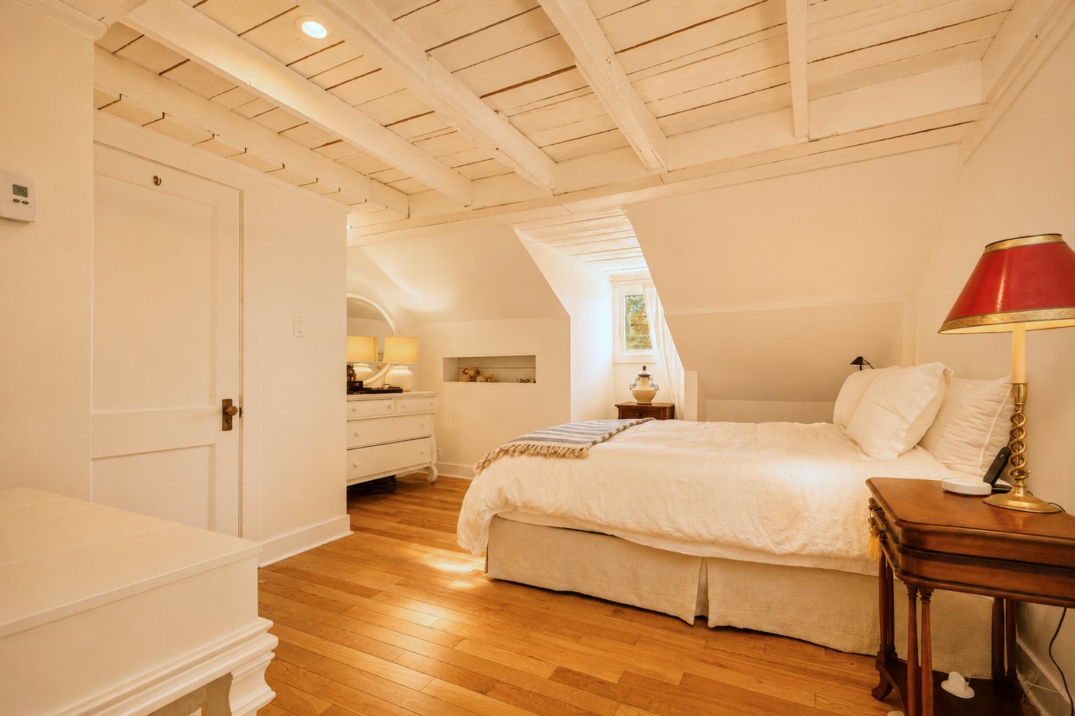 Photo - Primary bedroom