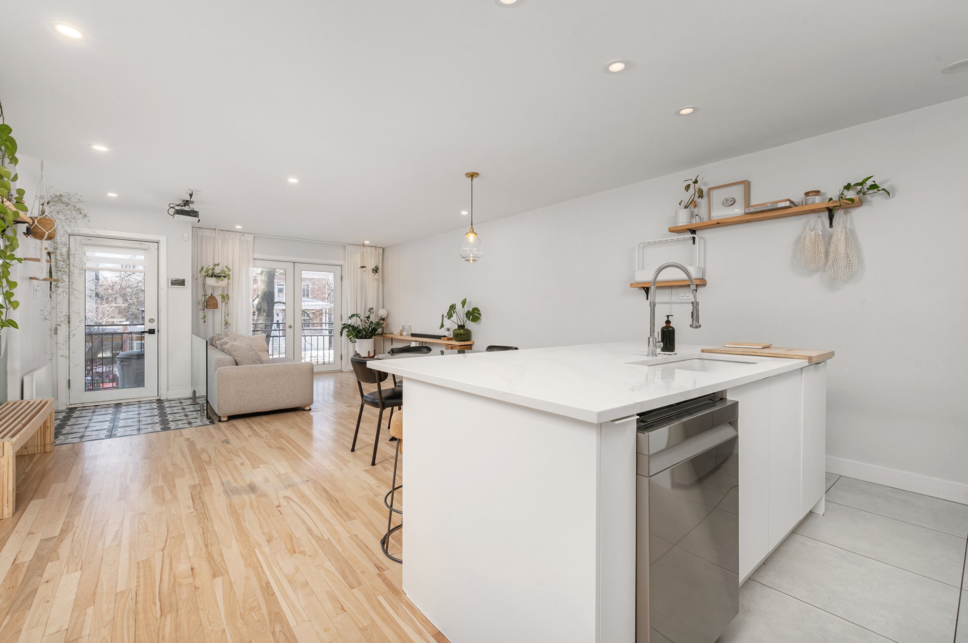 Photo - Overall View