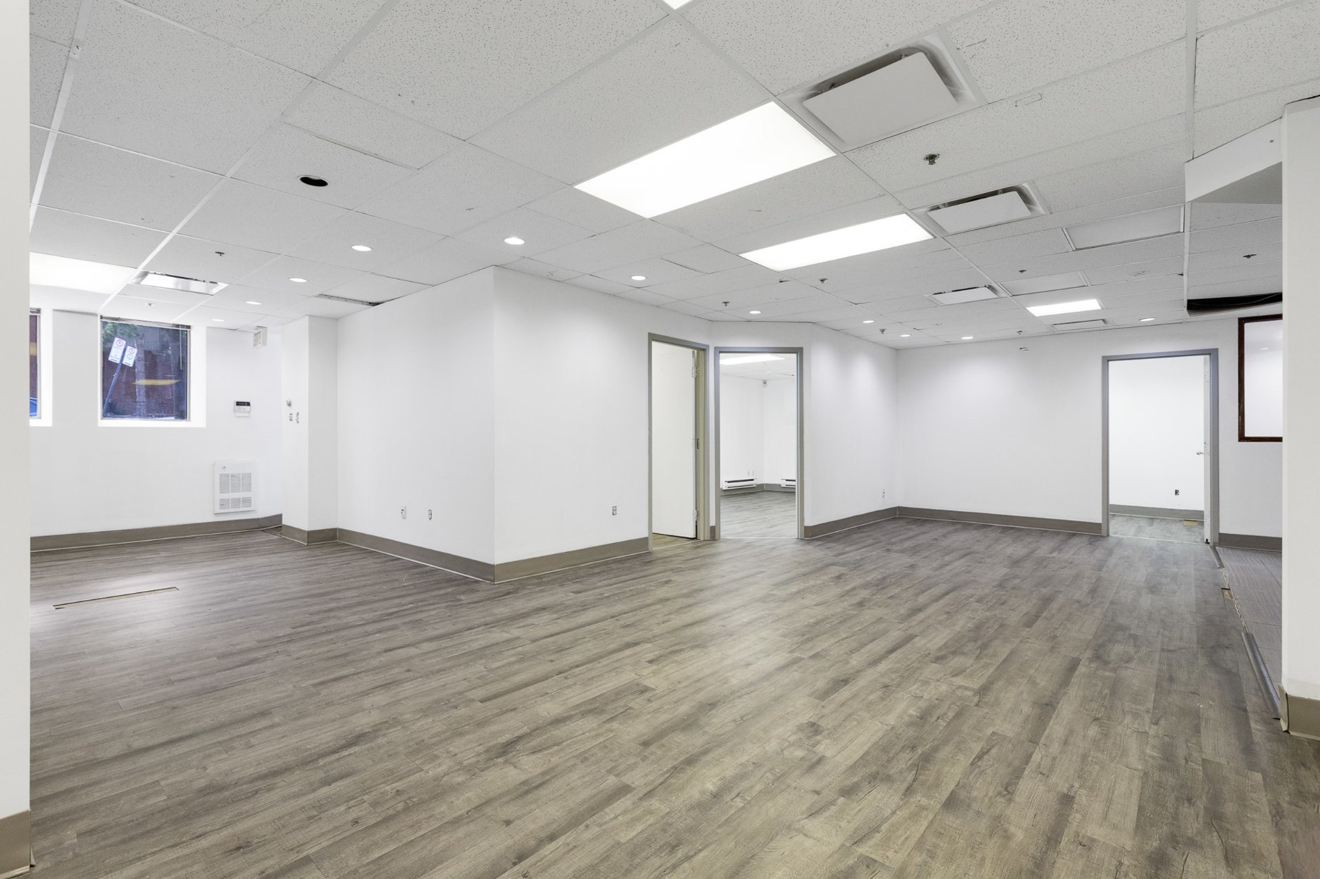 Photo - Interior