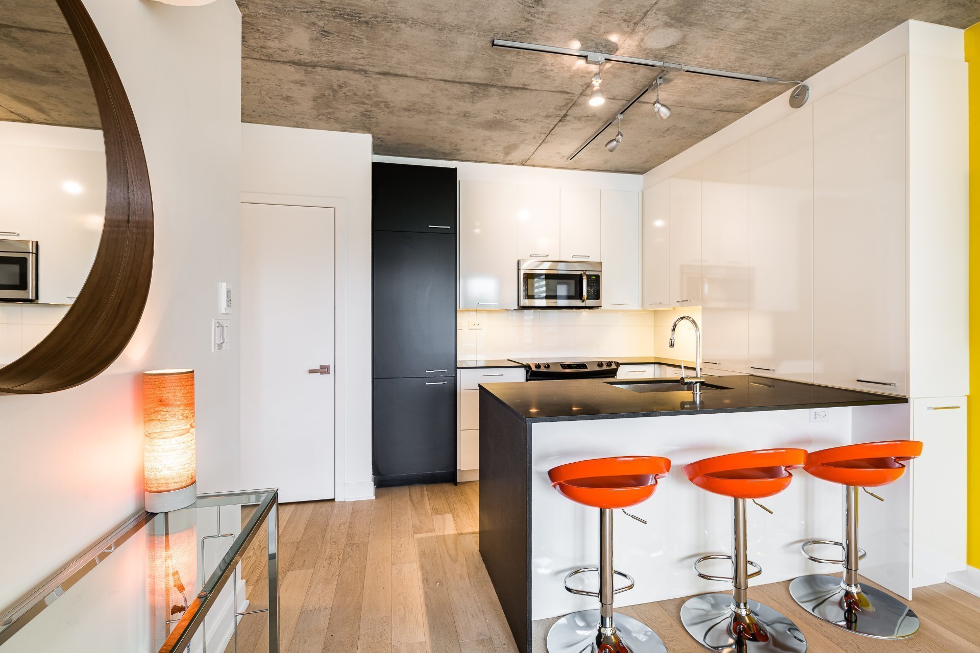 Photo - Kitchen