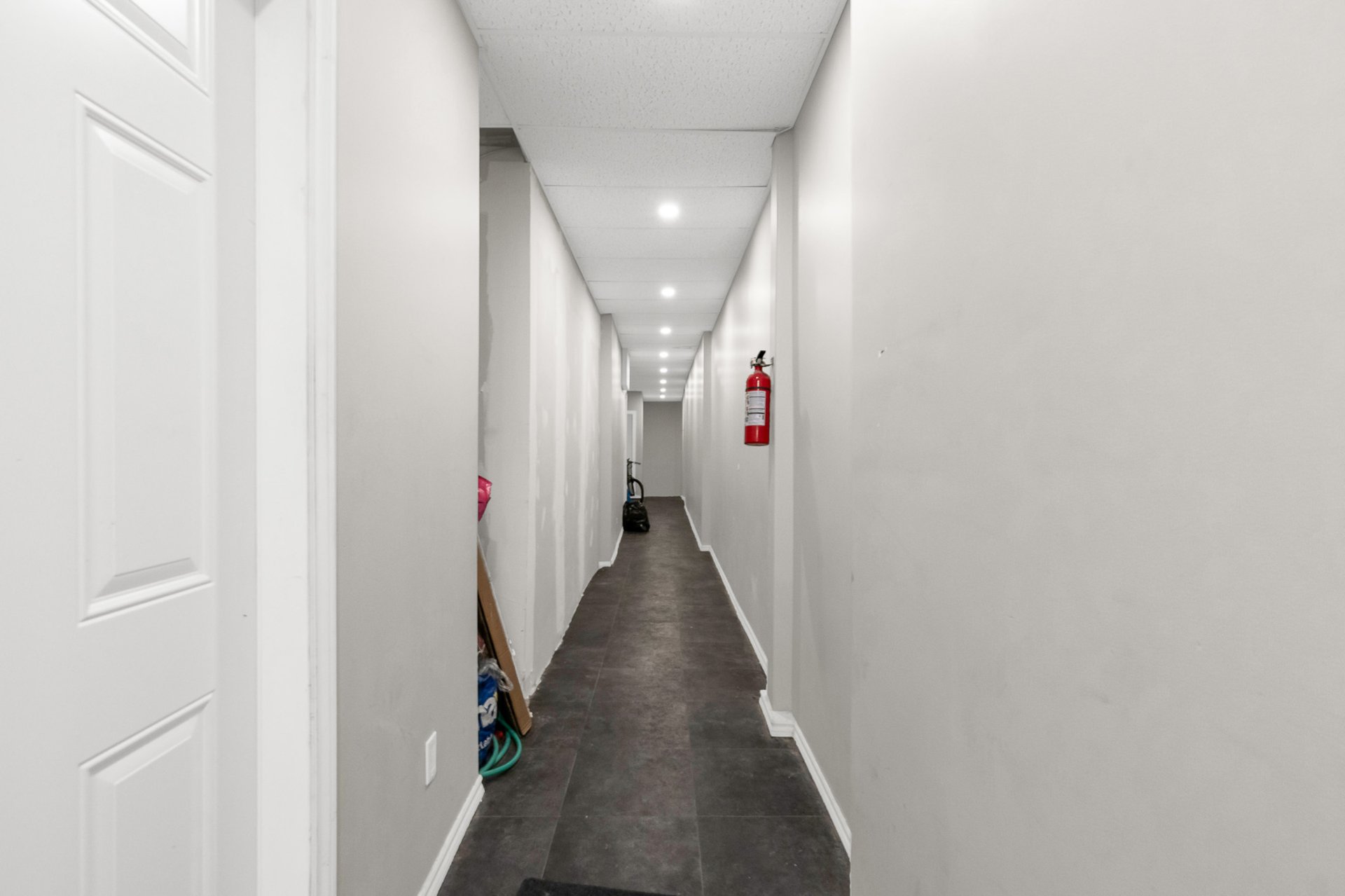 Photo - Interior