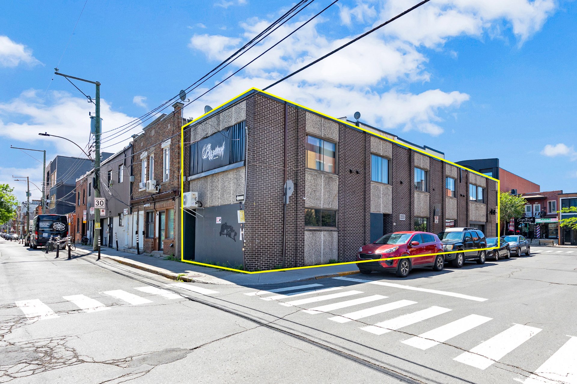 Photo - Back facade