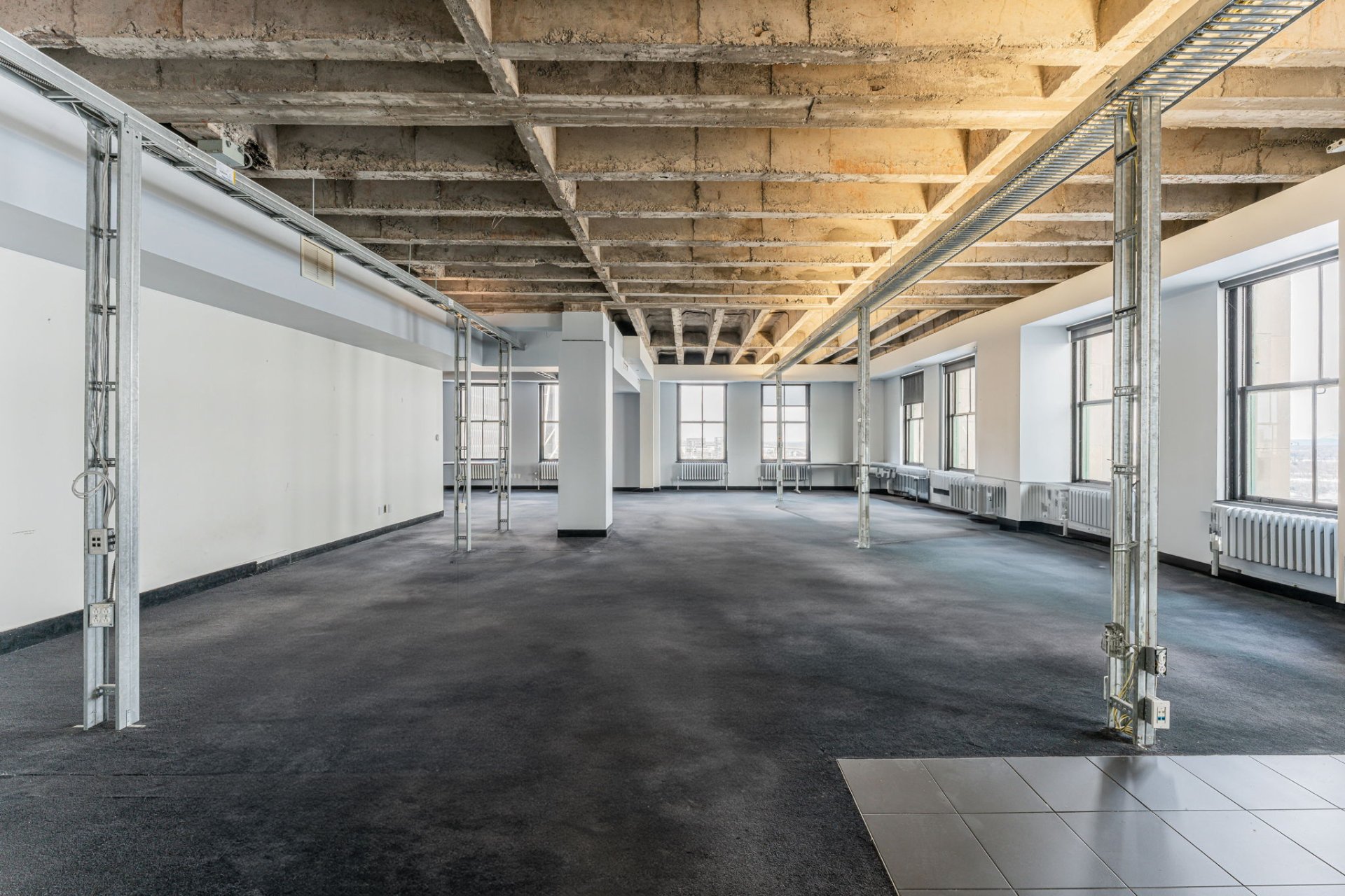 Photo - Interior