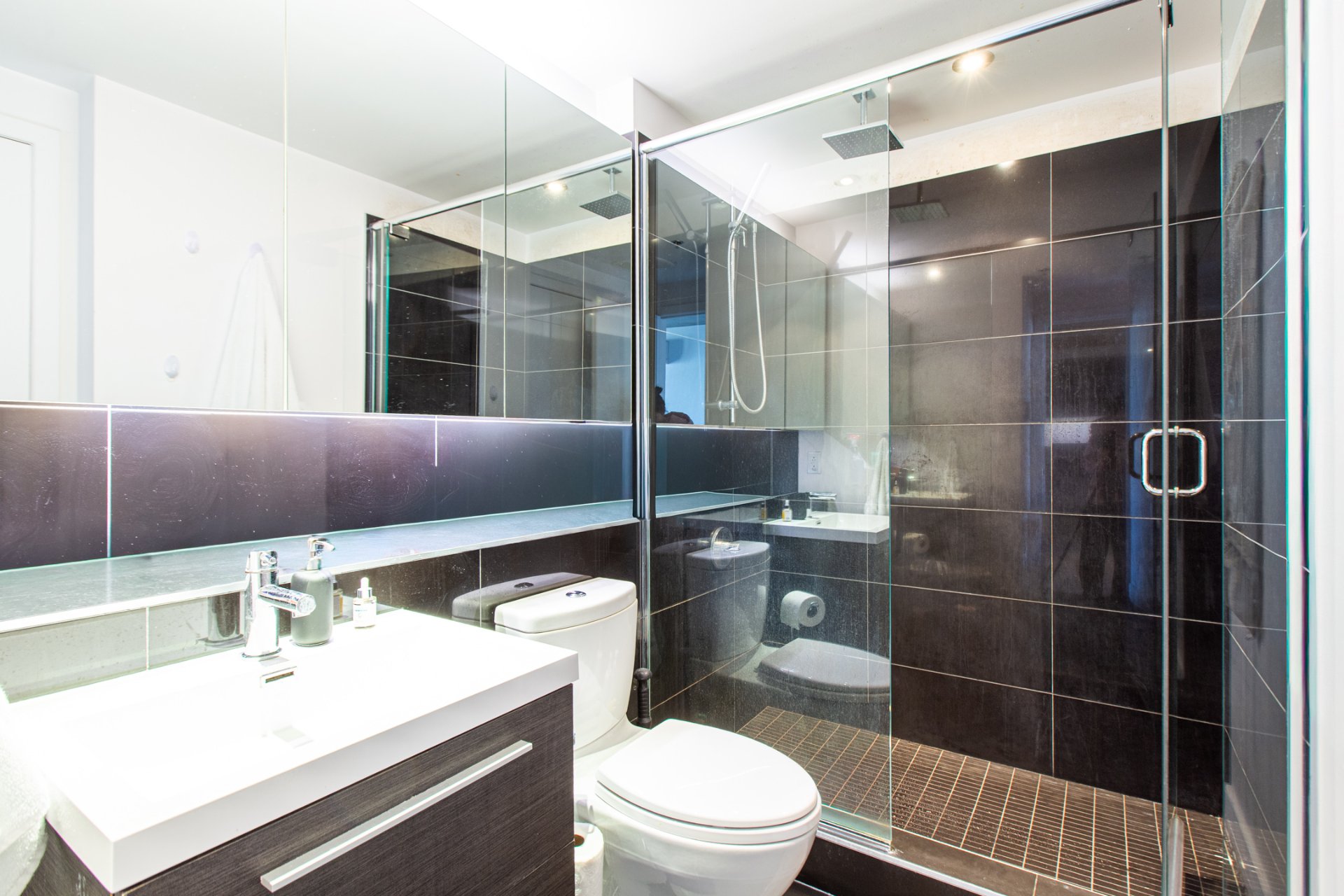 Photo - Bathroom