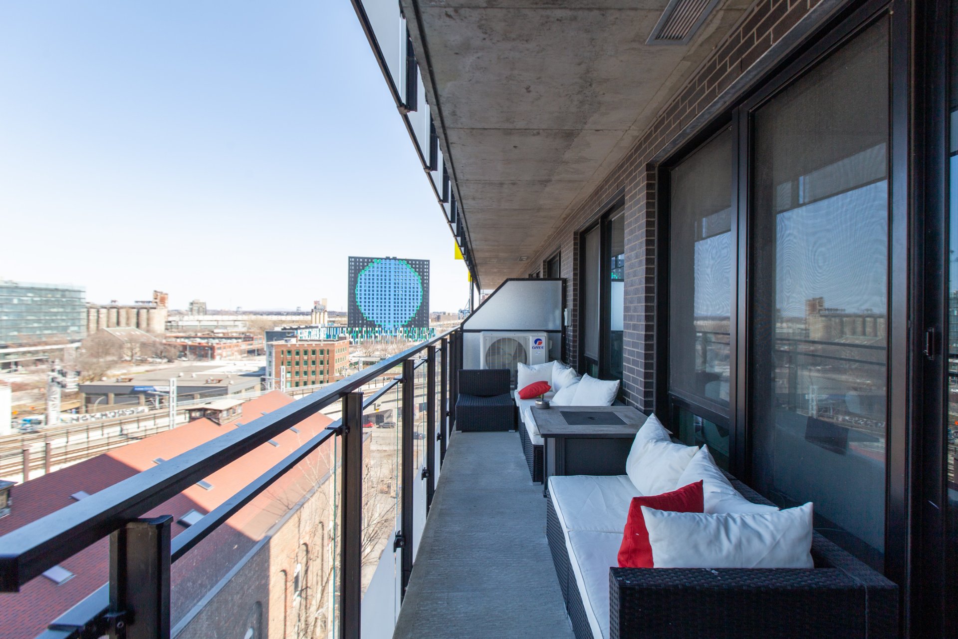 Photo - Balcony