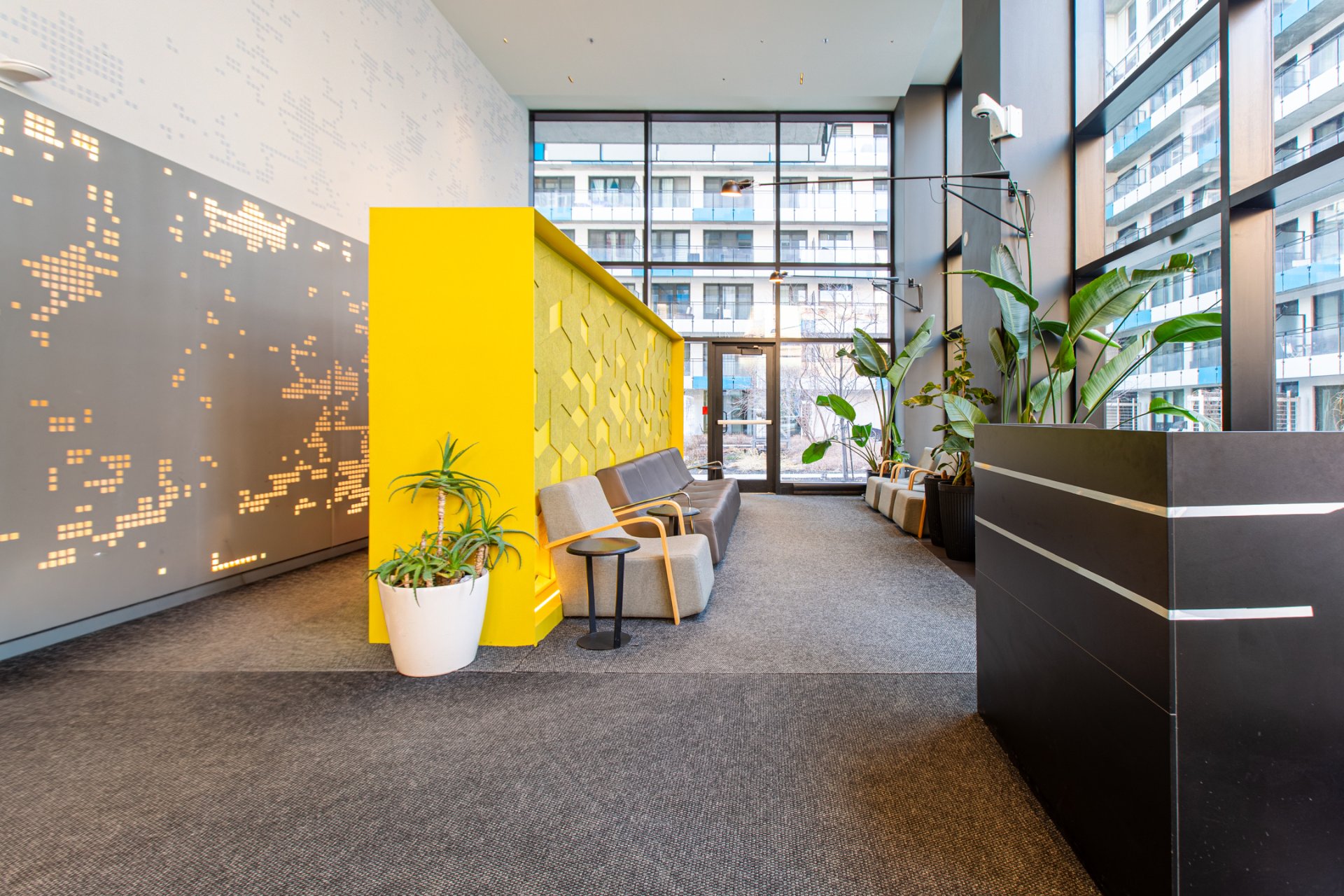 Photo - Reception Area