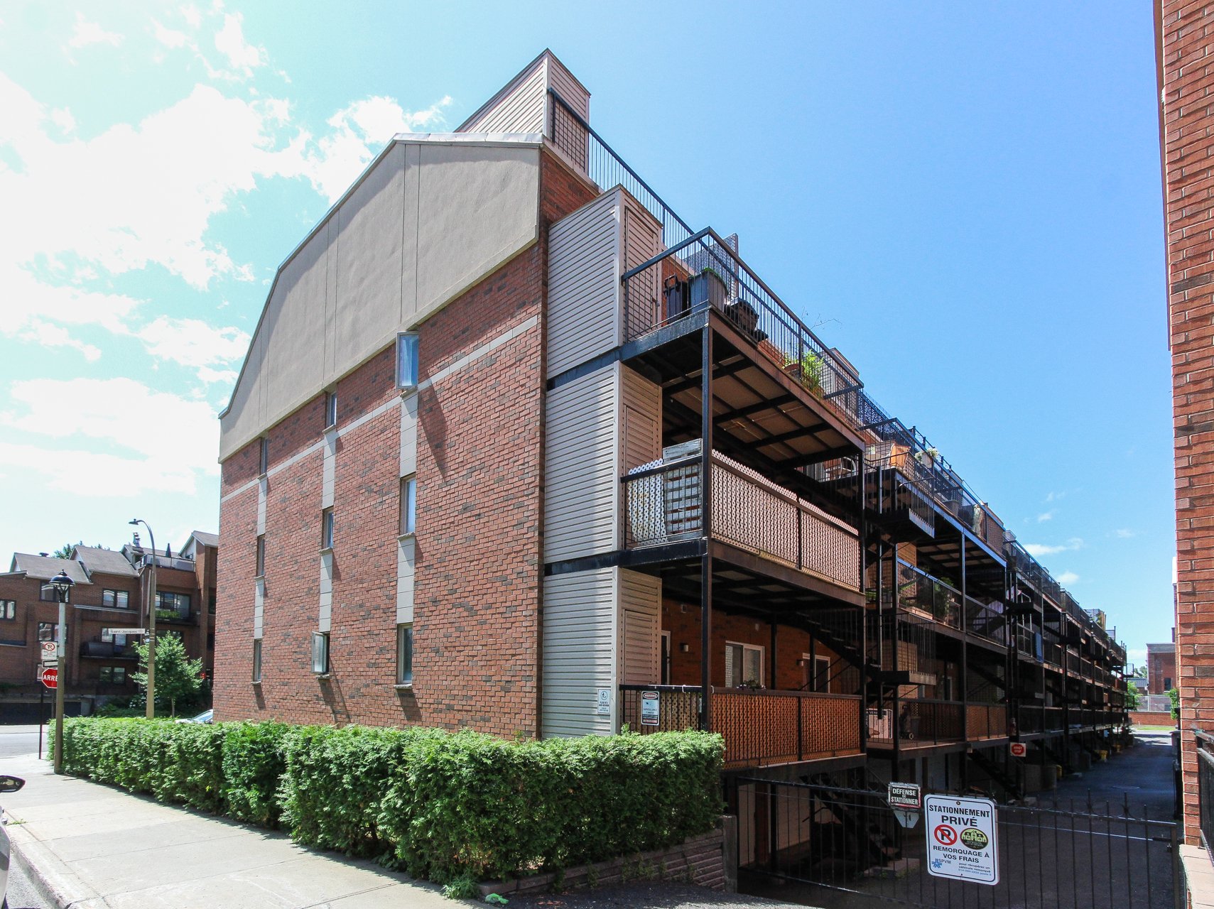 Photo - Face arrière