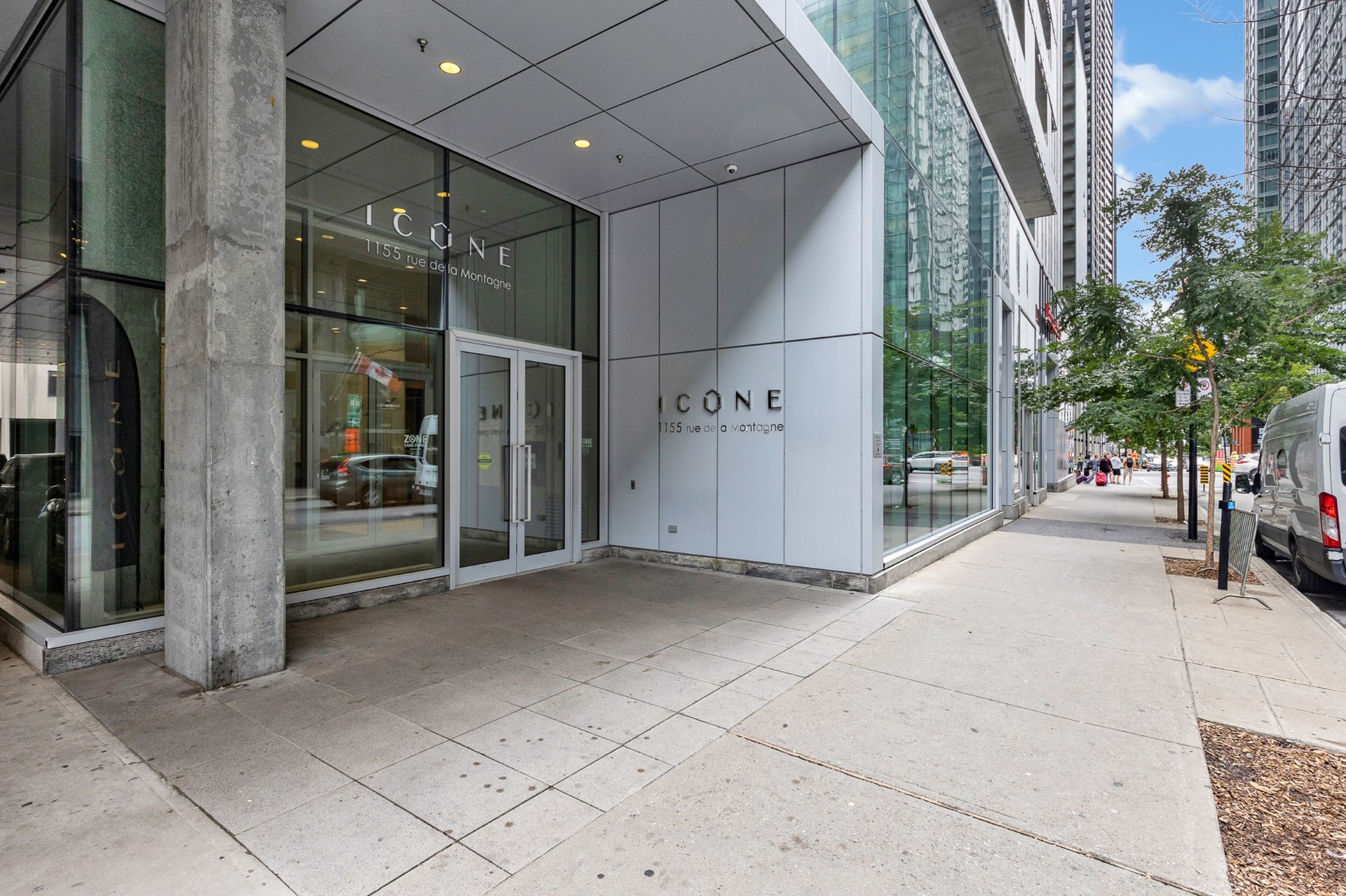 Photo - Exterior entrance