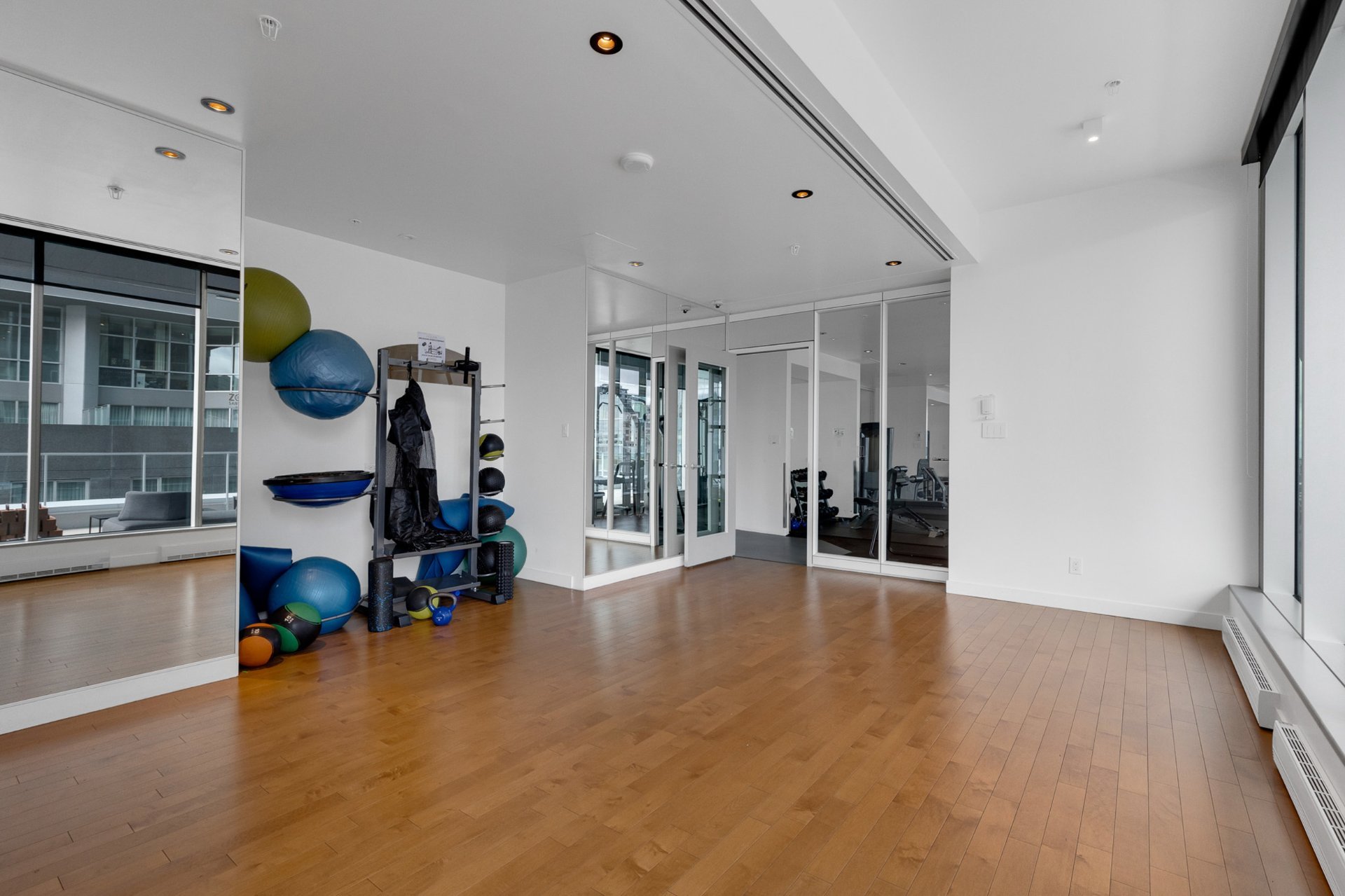 Photo - Exercise room